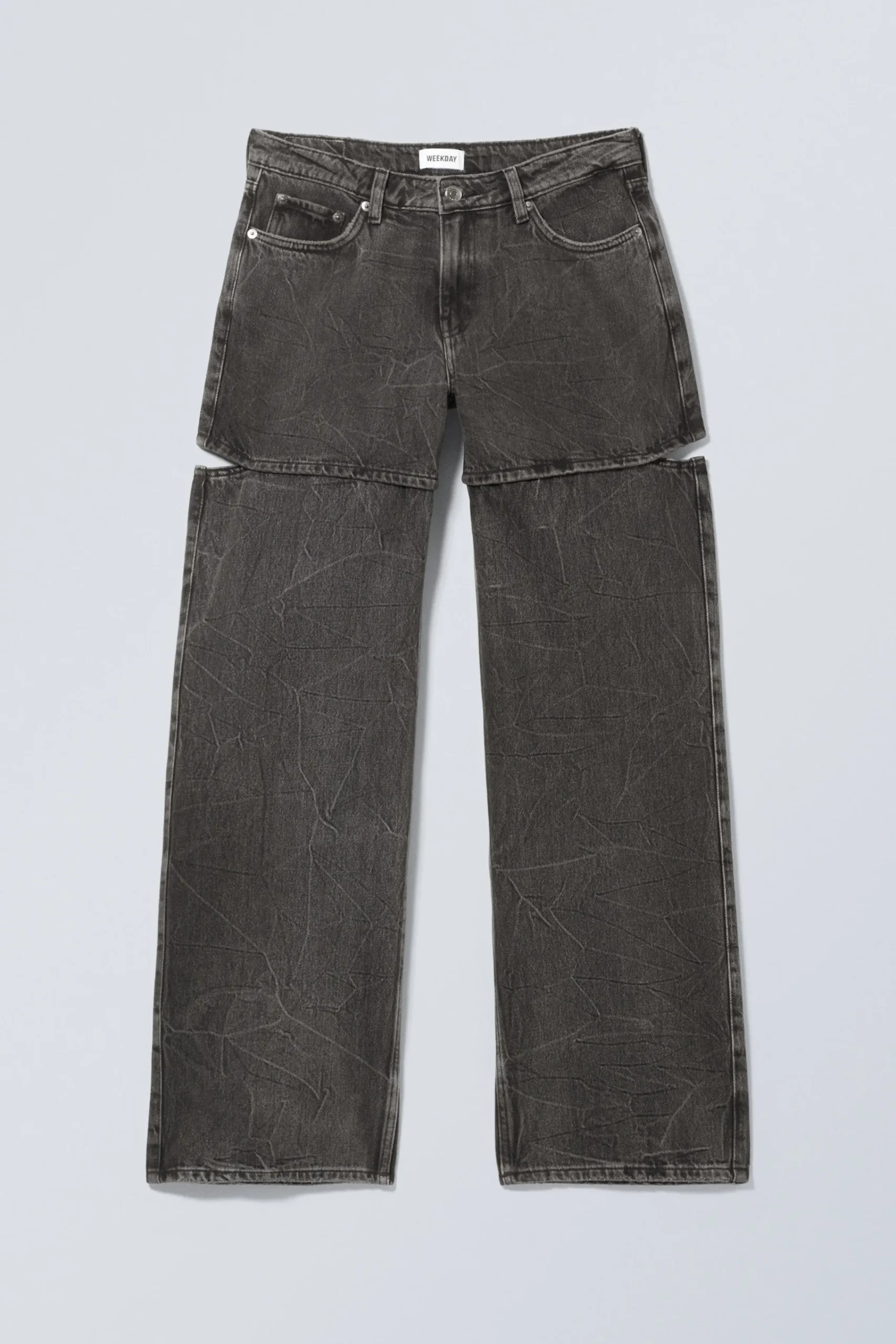 ample_lga_lediga_skurna_jeans_2.webp Weekday Jeans<AMPLE LÅGA LEDIGA SKURNA JEANS