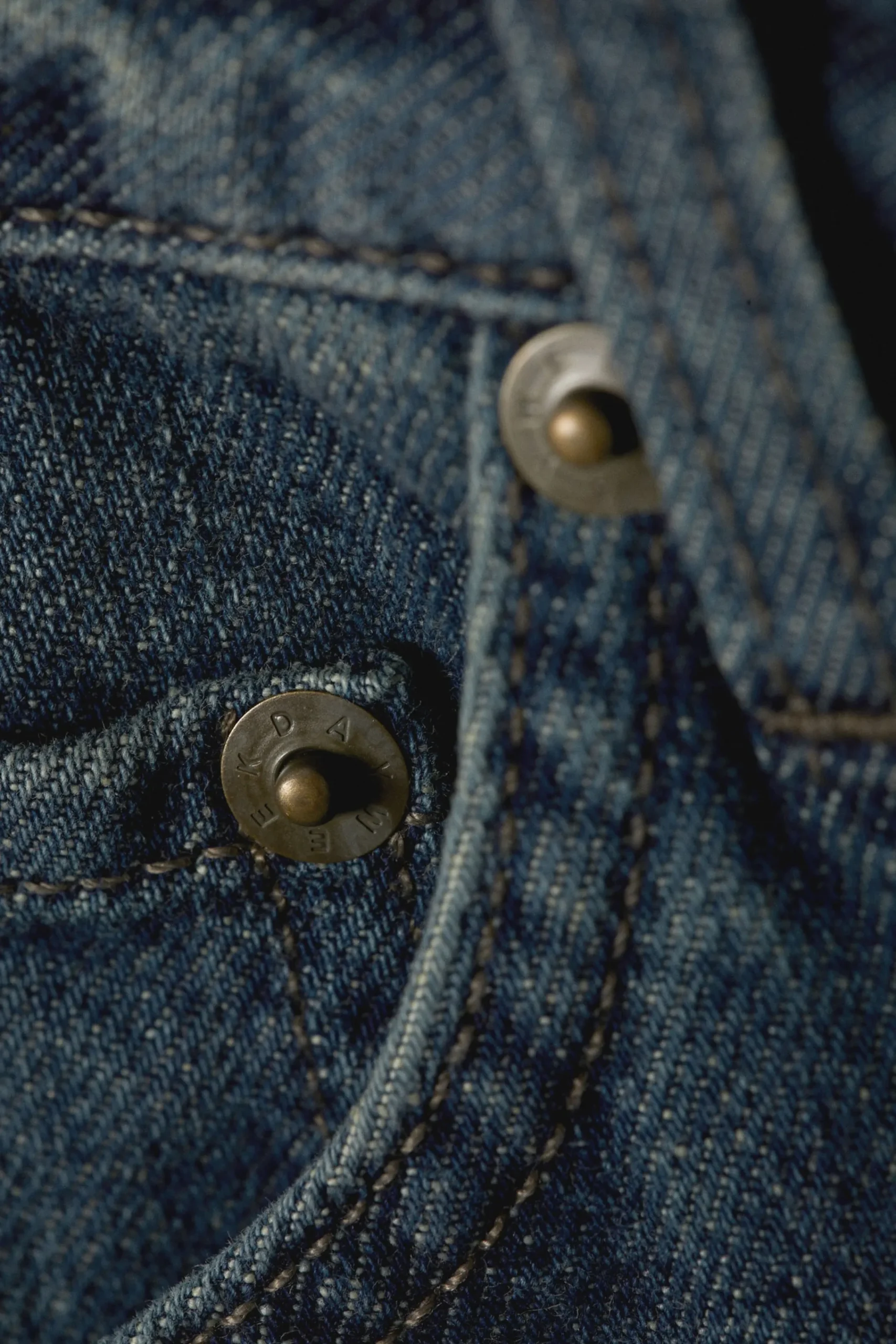 ample_low_waist_loose_wide_leg_jeans_6.webp Weekday Jeans<AMPLE LOW WAIST LOOSE WIDE LEG JEANS