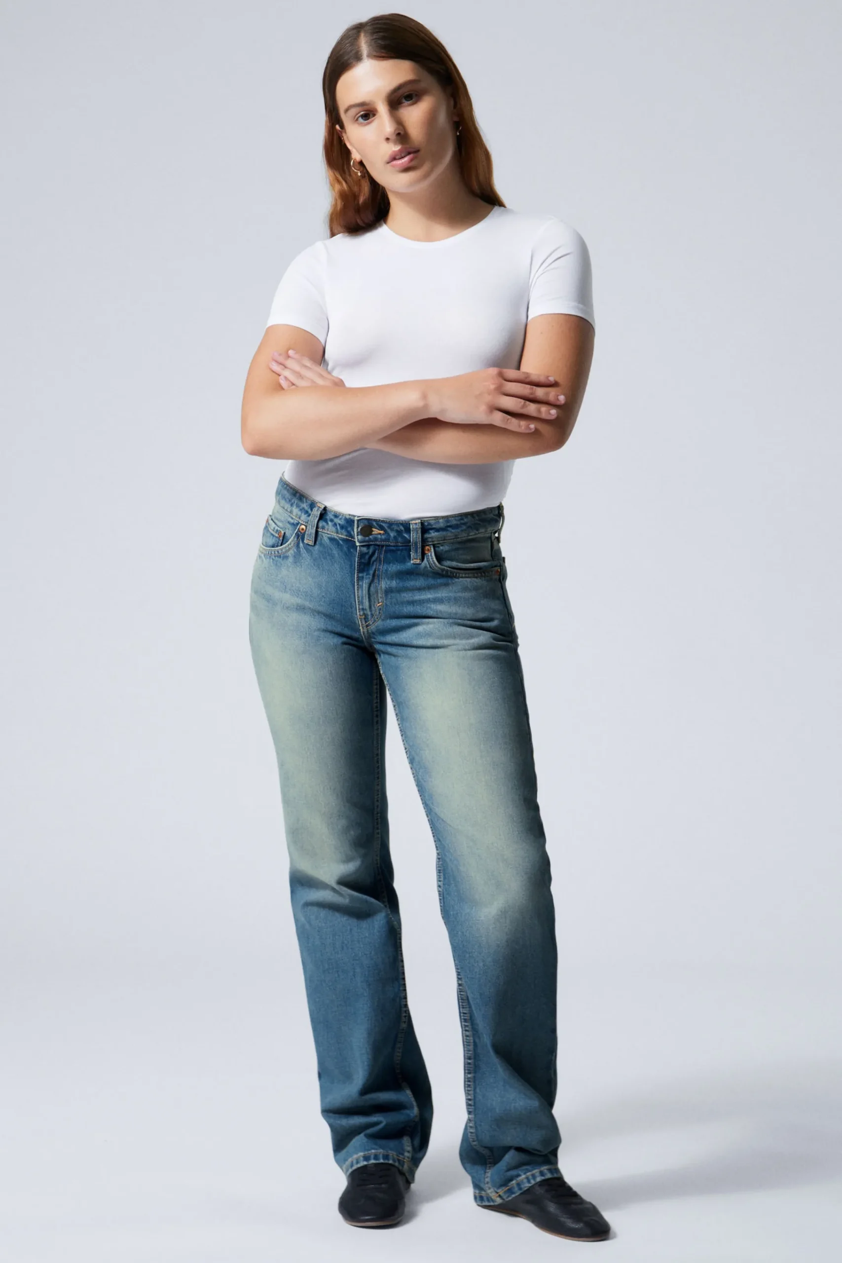 Weekday Jeans<ARROW LOW WAIST REGULAR STRAIGHT LEG JEANS