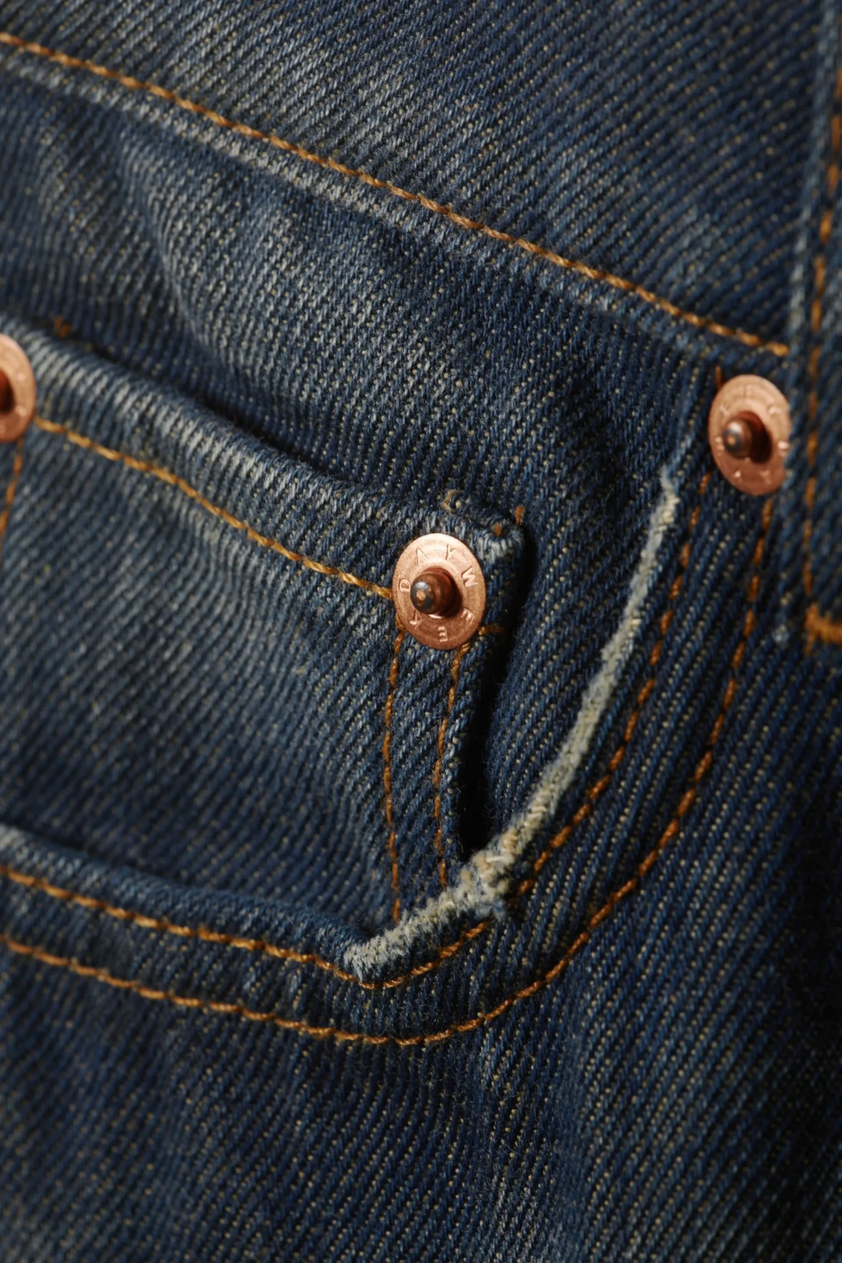 Weekday Jeans<ARROW LOW WAIST REGULAR STRAIGHT LEG JEANS