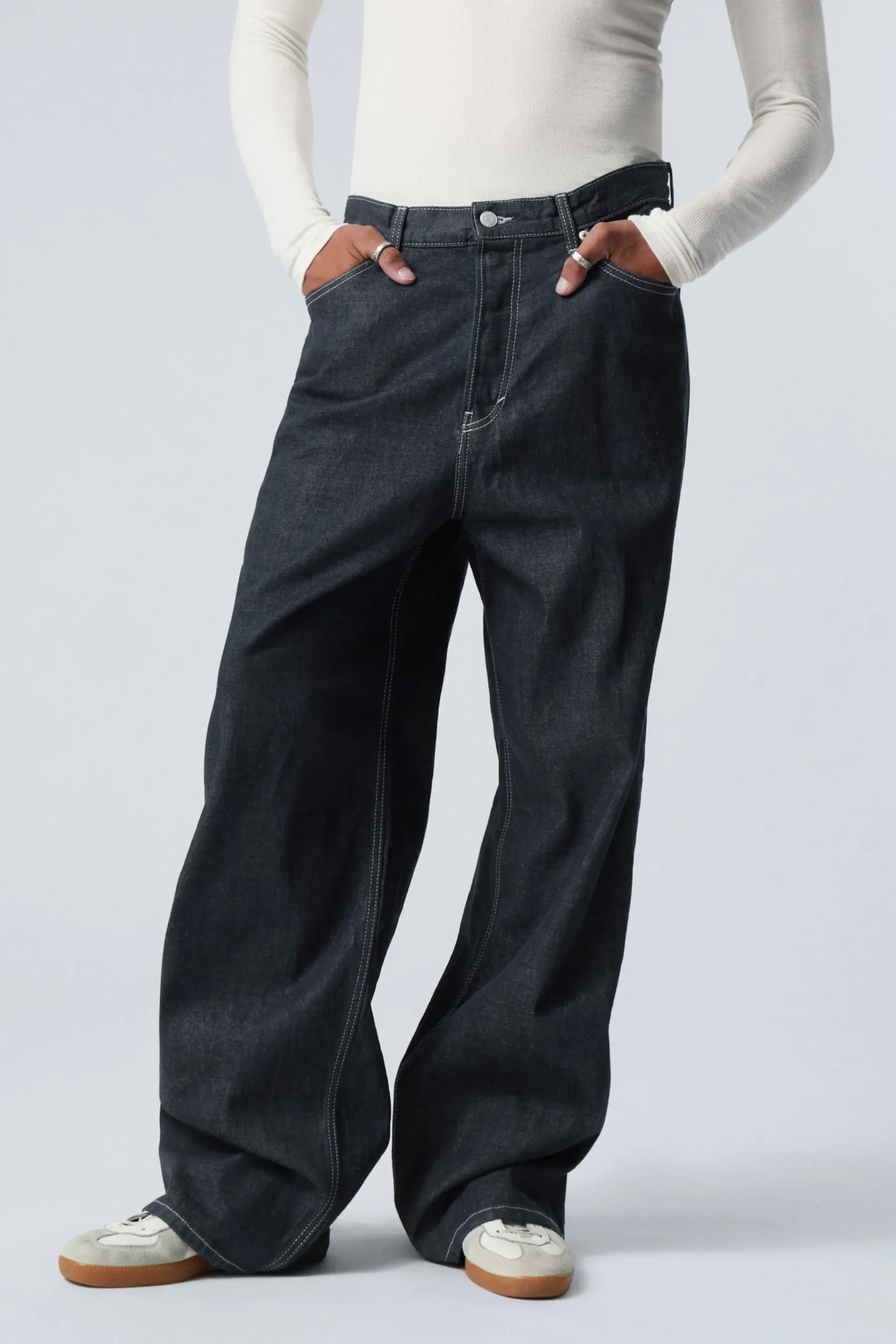 astro_loose_baggy_leg_jeans_4-1.webp Weekday Jeans | Jeans<ASTRO LOOSE BAGGY LEG JEANS
