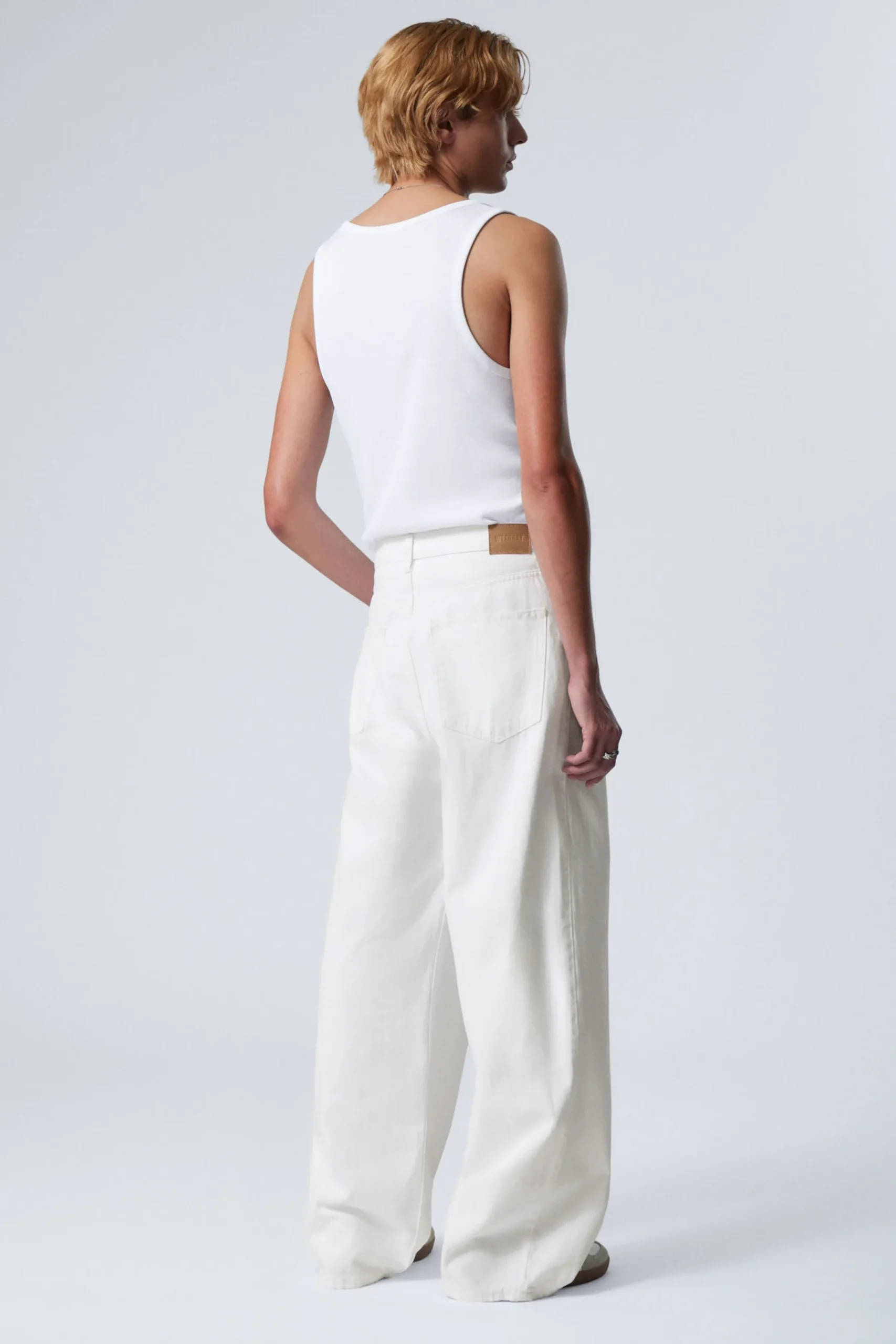 astro_loose_baggy_leg_jeans_6.webp Weekday Jeans | Jeans<ASTRO LOOSE BAGGY LEG JEANS