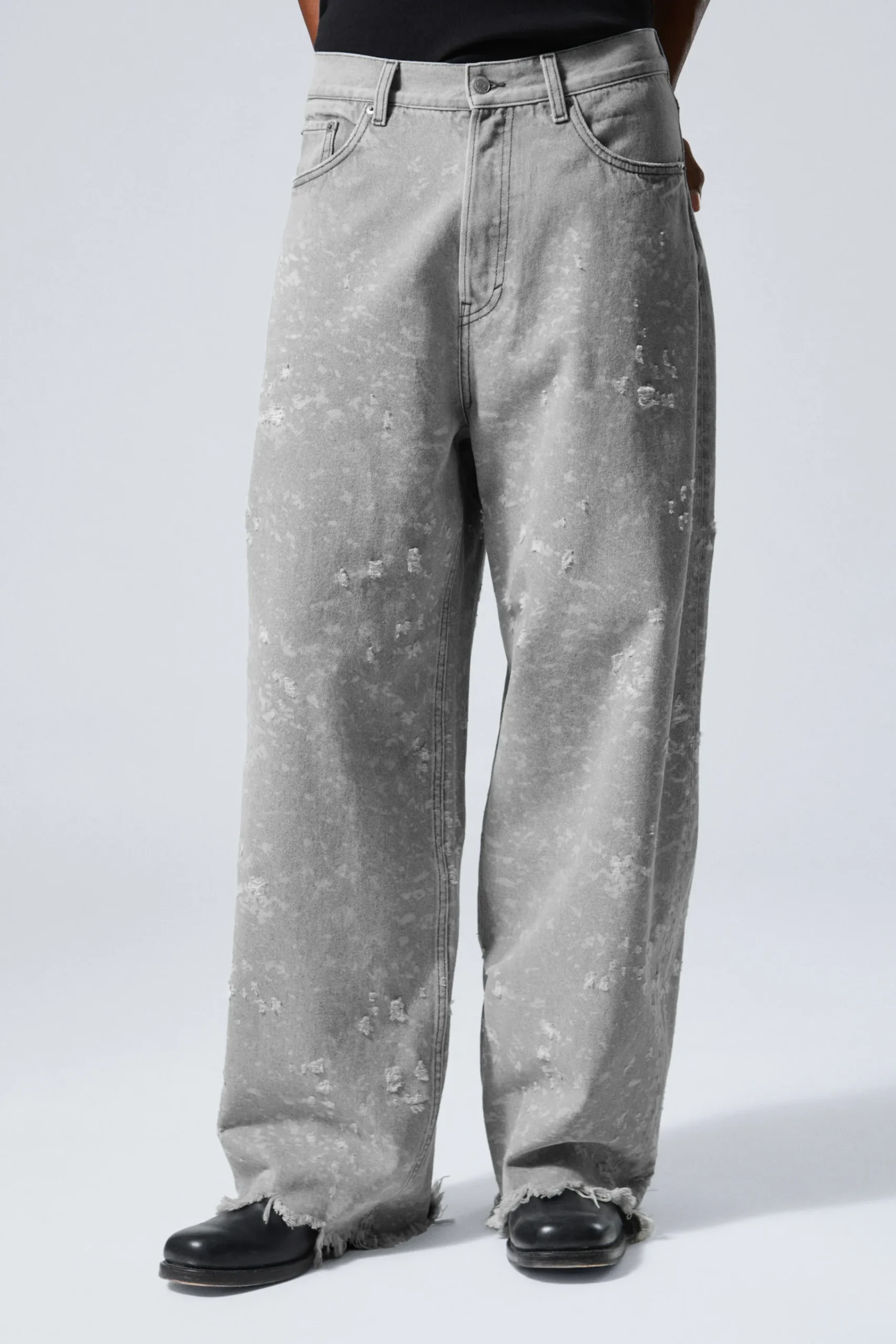 Weekday Jeans<ASTRO LOOSE BAGGY TRASH JEANS