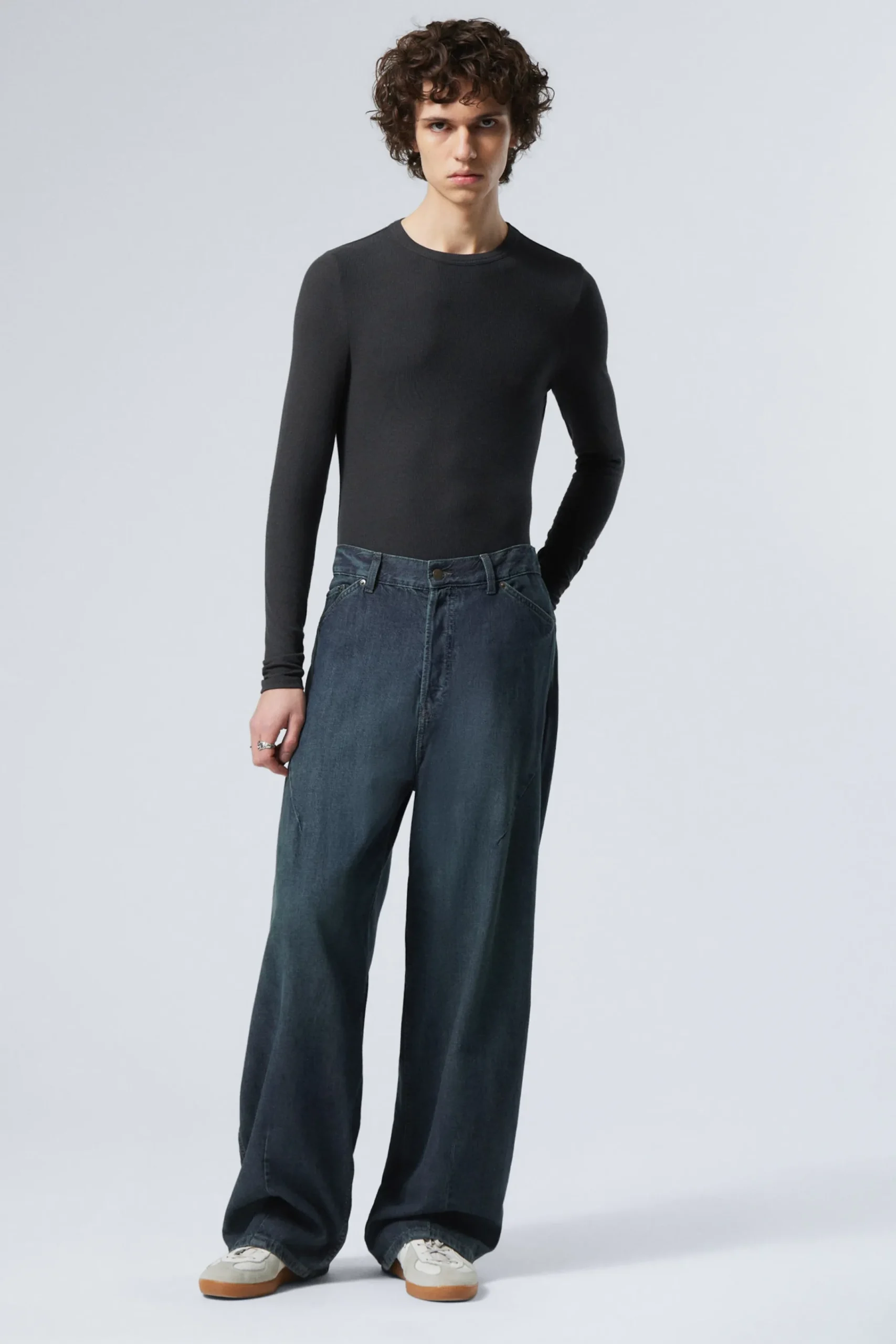 astro_shape_lediga_baggy_jenas_2.webp Weekday Jeans | Jeans<ASTRO SHAPE LEDIGA BAGGY JENAS
