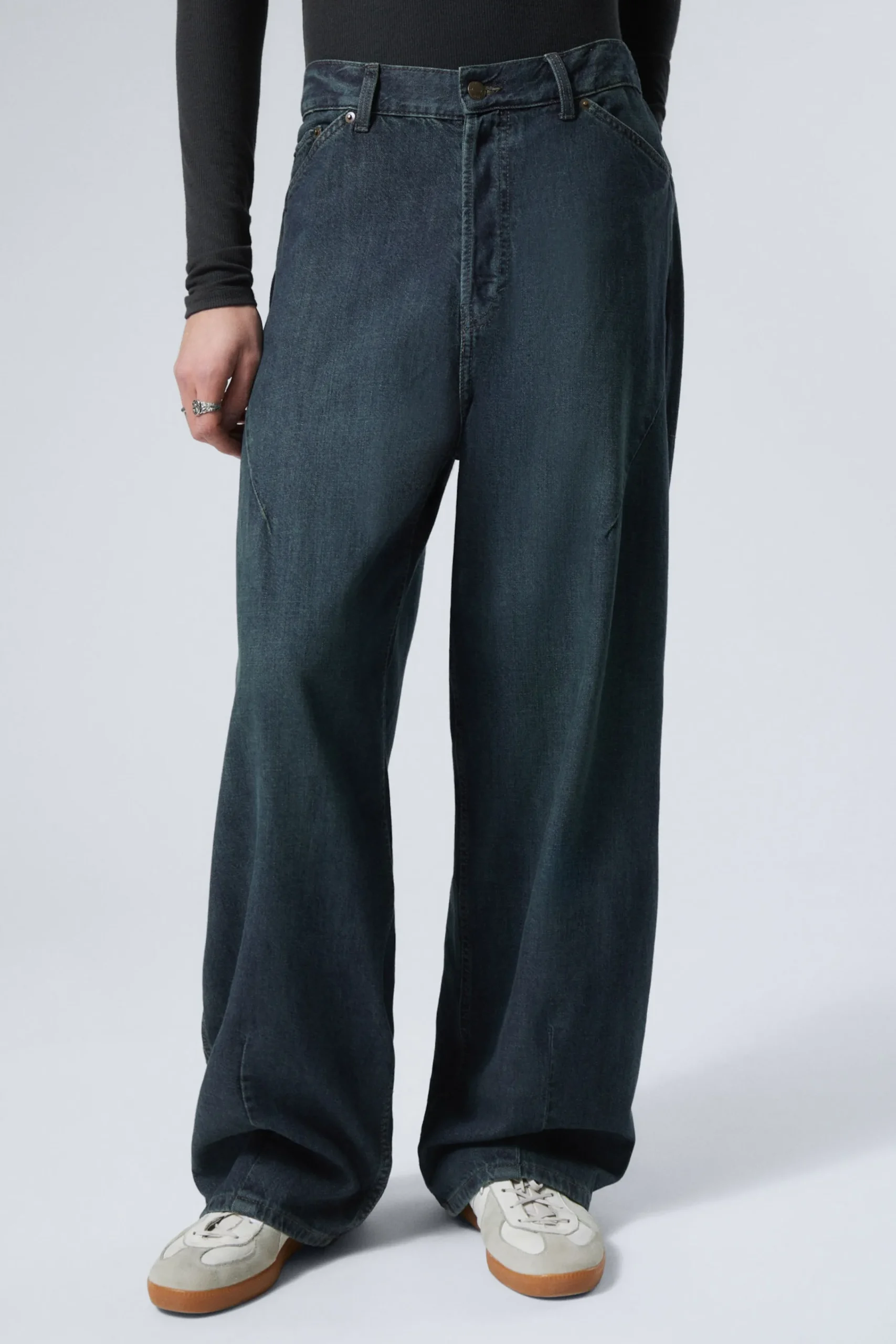 astro_shape_lediga_baggy_jenas_3.webp Weekday Jeans | Jeans<ASTRO SHAPE LEDIGA BAGGY JENAS
