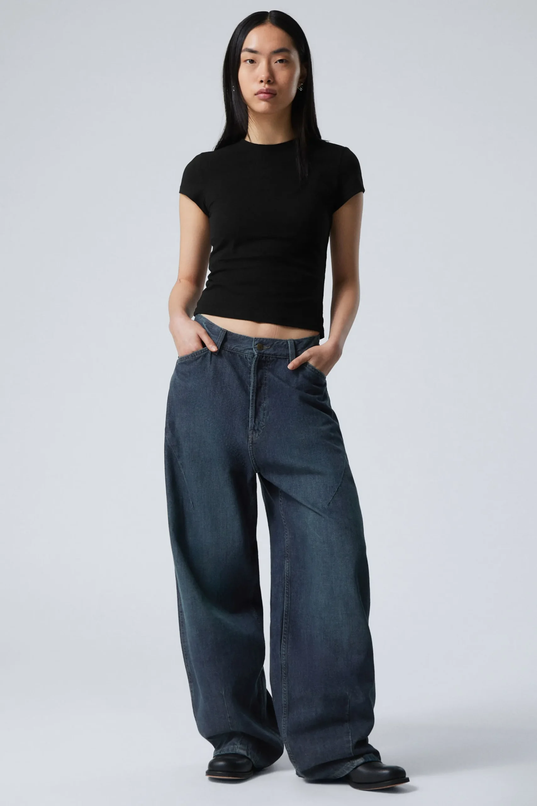 astro_shape_lediga_baggy_jenas_4.webp Weekday Jeans | Jeans<ASTRO SHAPE LEDIGA BAGGY JENAS