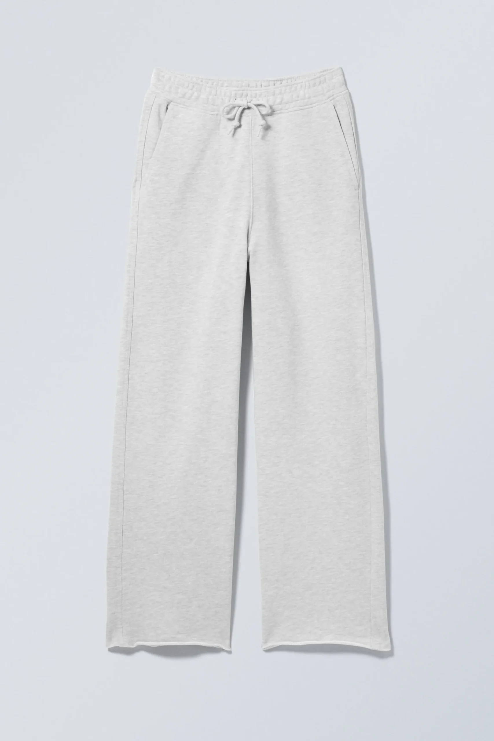 Weekday Basplagg | Byxor<ASTRO SWEATPANTS I BOMULLS-TERRY MED LÖS PASSFORM