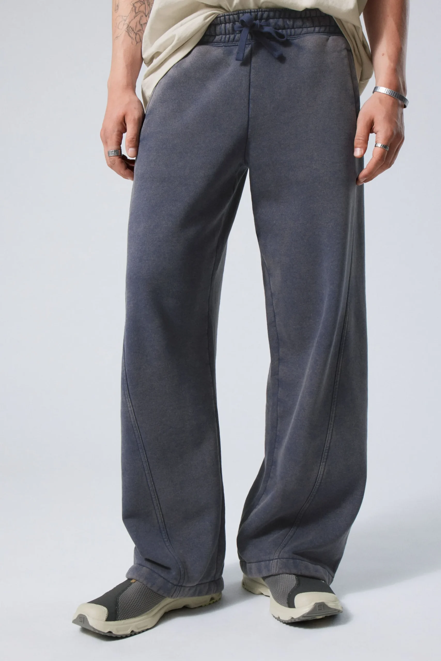 Weekday Byxor<ASTRO WARPED SWEATPANTS