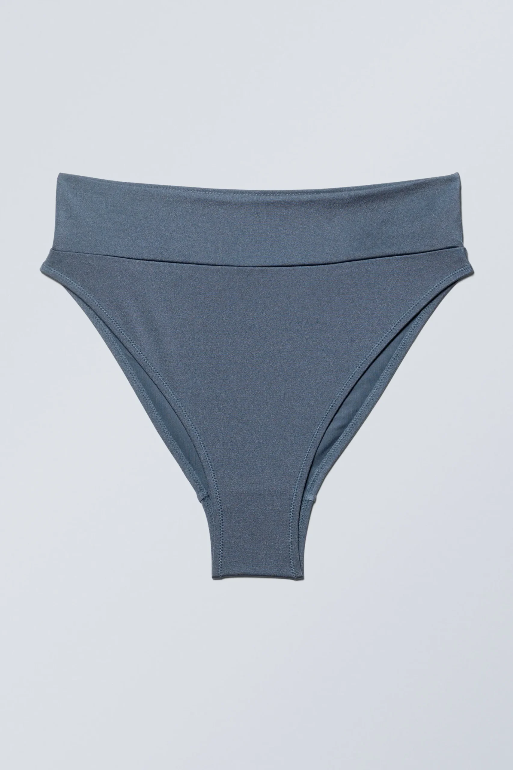 Weekday Badkläder<BIKINITROSA HEAT