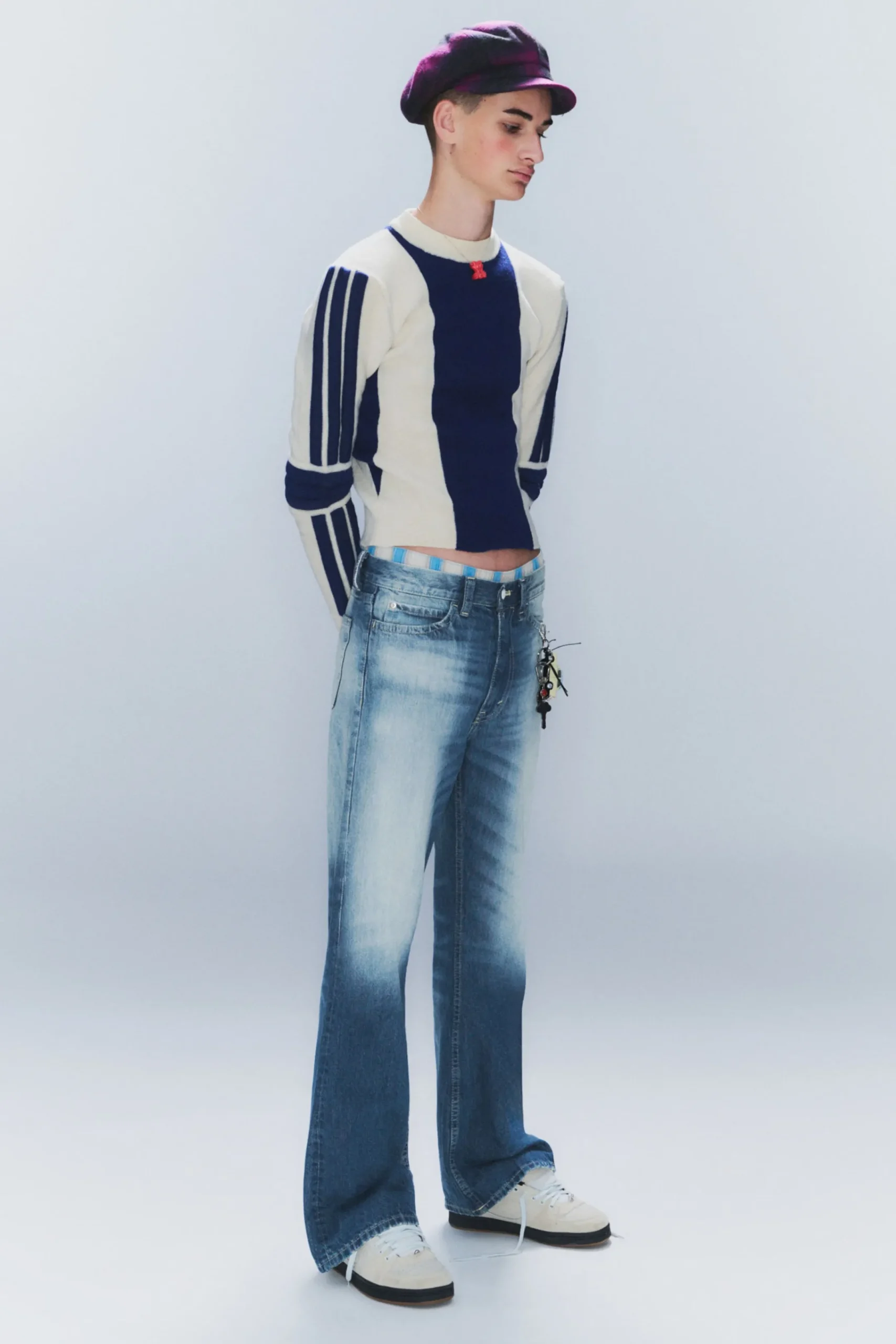 Weekday Jeans<BOO BOOTLEG LOW WAIST REGULAR BOOTCUT JEANS