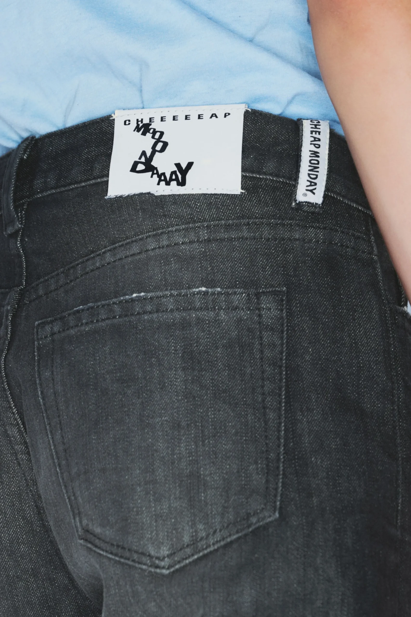 boo_bootleg_low_waist_regular_bootcut_jeans_4-1.webp Weekday Jeans<BOO BOOTLEG LOW WAIST REGULAR BOOTCUT JEANS