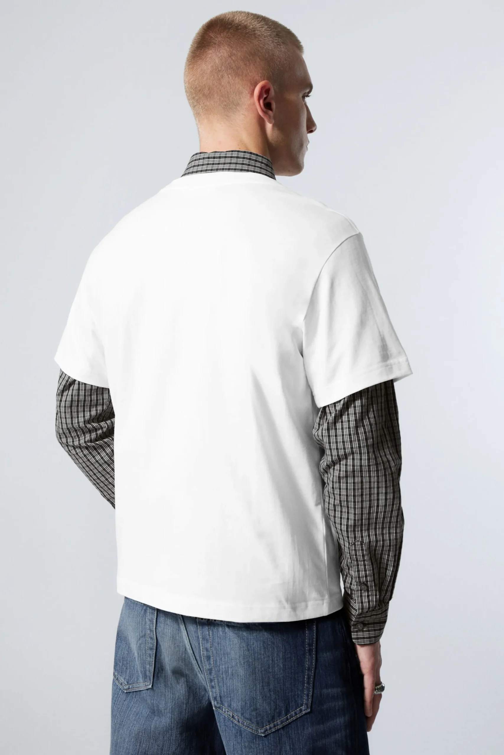 boxig_grafisk_printad_tshirt_3-2.webp Weekday Graphics | T-Shirtar & Toppar<BOXIG GRAFISK PRINTAD T-SHIRT