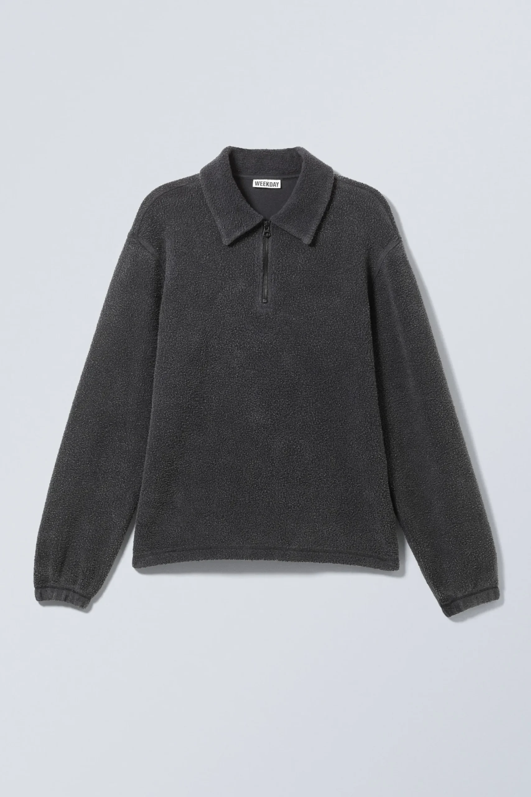boxig_halvzip_trja_i_fleece_2-1.webp Weekday Sweatshirts<BOXIG HALV-ZIP TRÖJA I FLEECE