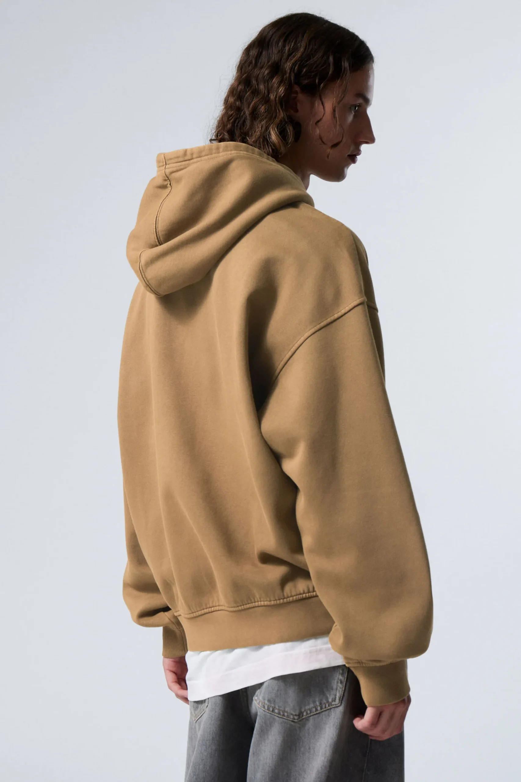 boxig_kraftig_hoodie_3-2.webp Weekday Basplagg | Hoodies<BOXIG KRAFTIG HOODIE