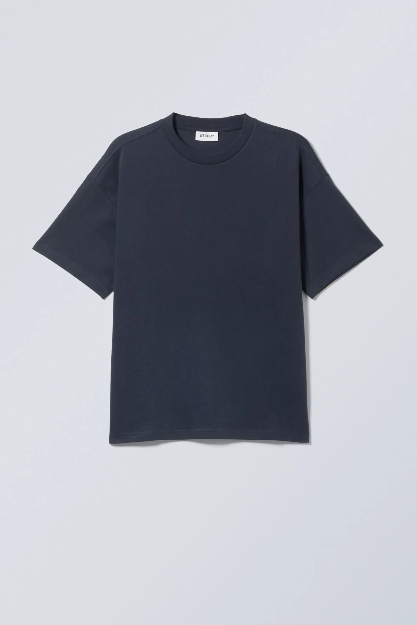 boxig_tshirt_2-4.webp Weekday Basplagg | T-Shirtar & Toppar<BOXIG T-SHIRT