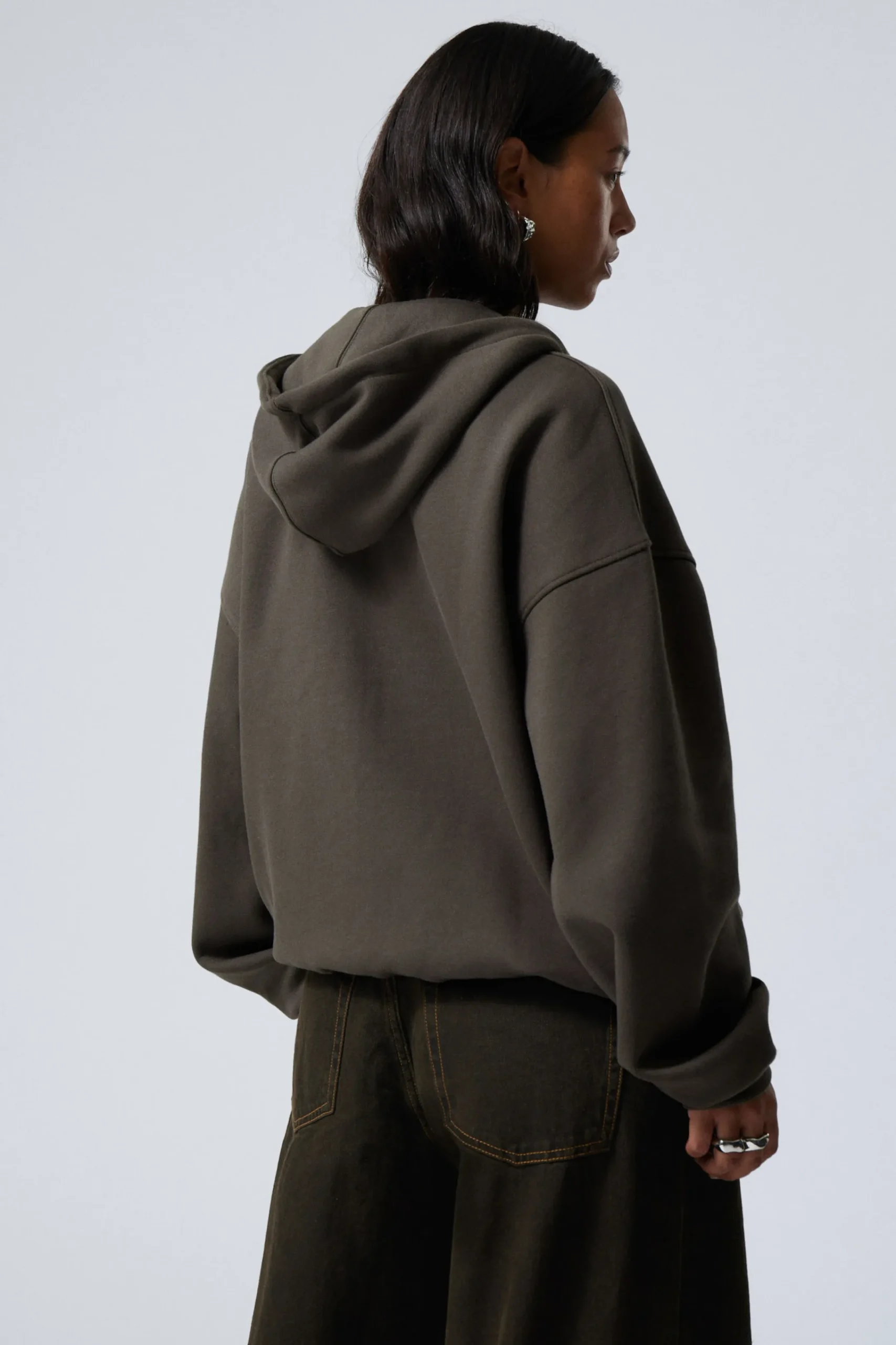 boxig_tung_ziphoodie_3.webp Weekday Hoodies | Basplagg<BOXIG TUNG ZIP-HOODIE