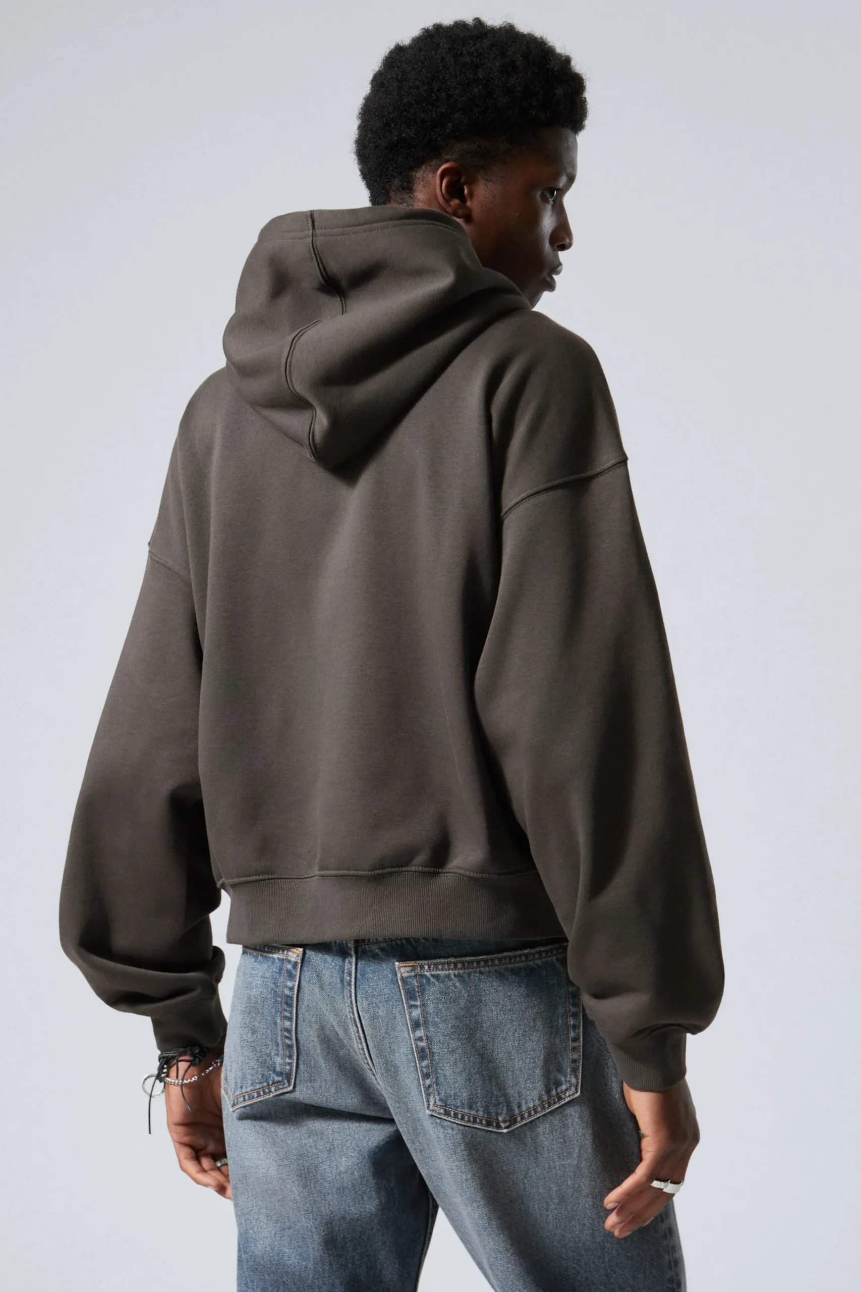 boxy_graphic_zip_hoodie_3.webp Weekday Graphics | Sweatshirts<BOXY GRAPHIC ZIP HOODIE