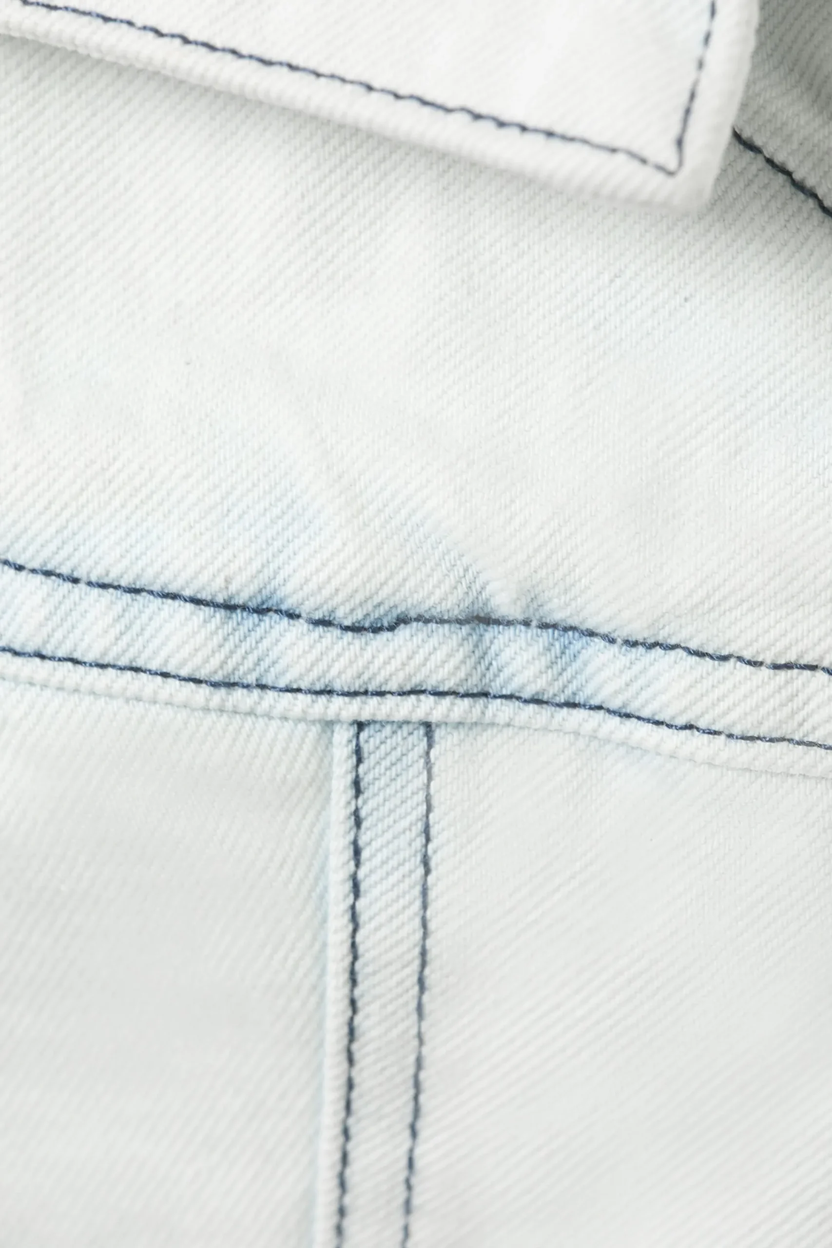 bustierjeanstopp_2.webp Weekday Toppar<BUSTIER-JEANSTOPP