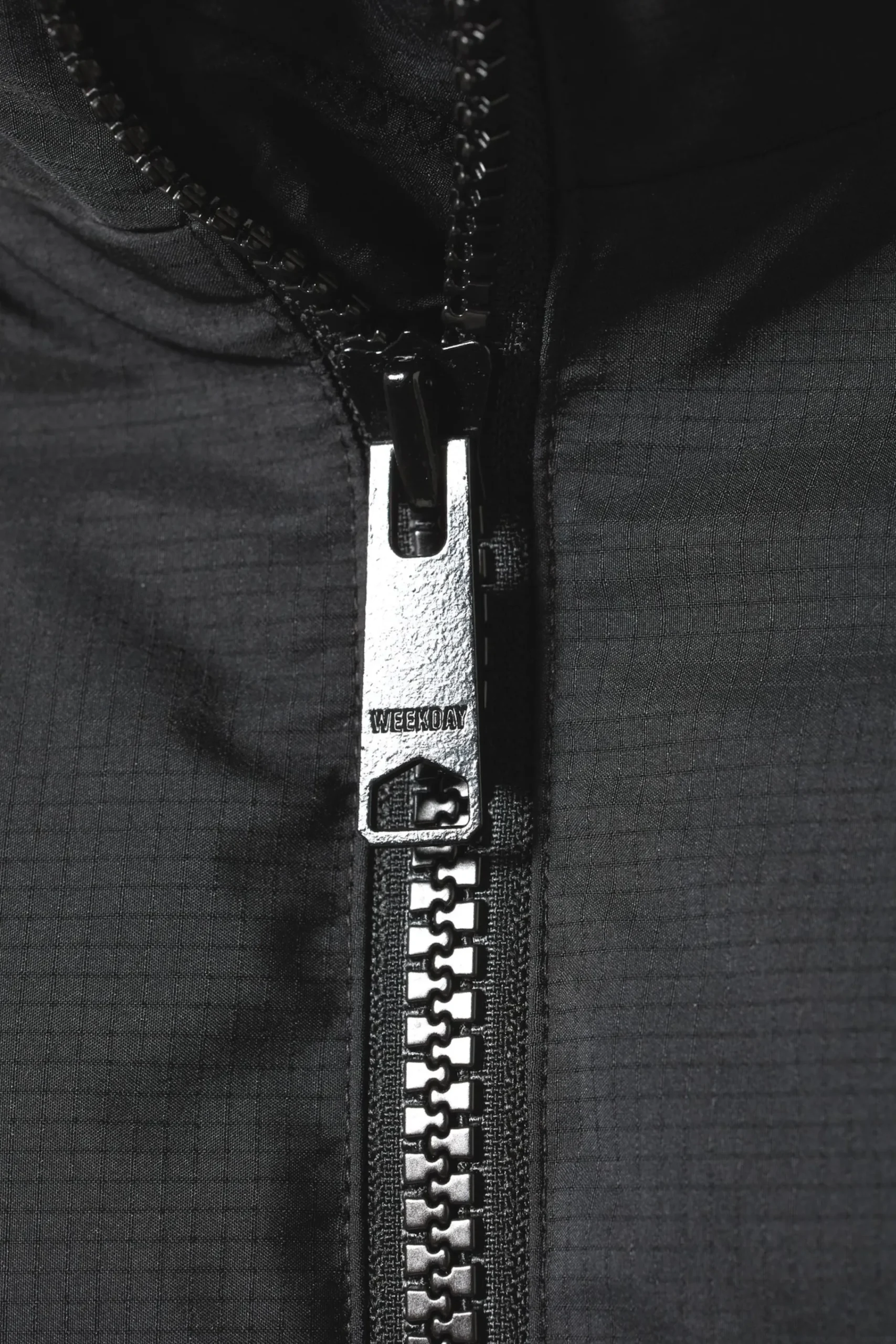 cole_puffer_4.webp Weekday Jackor & Rockar<COLE PUFFER