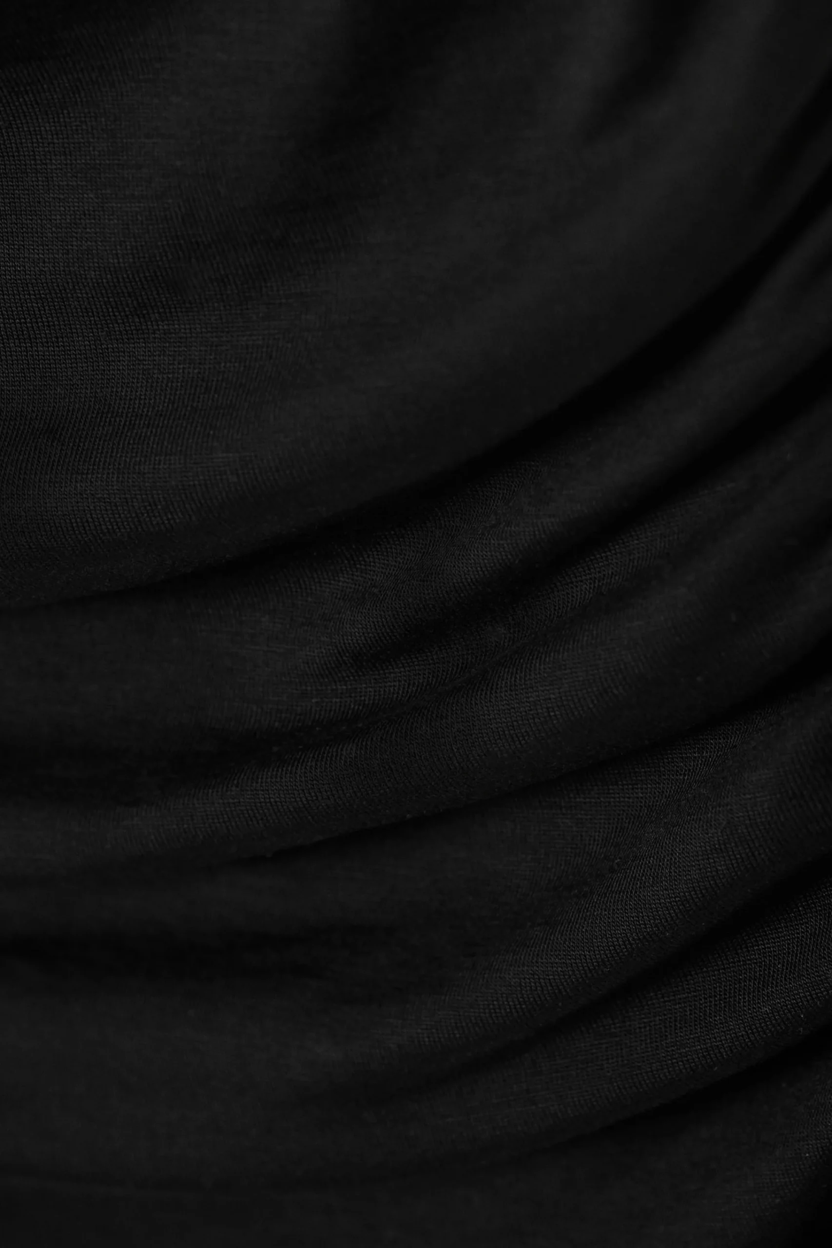 draperad_mockneck_topp_4.webp Weekday Toppar<DRAPERAD MOCK-NECK TOPP