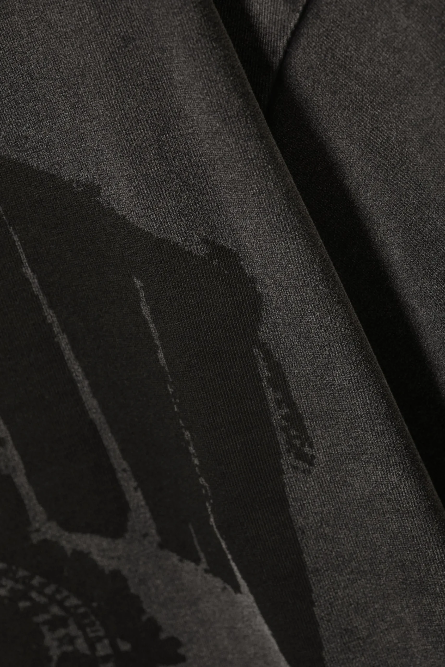 en_boxig_grafisk_tshirt_med_tryck_4.webp Weekday Graphics | T-Shirtar & Toppar<EN BOXIG, GRAFISK T-SHIRT MED TRYCK