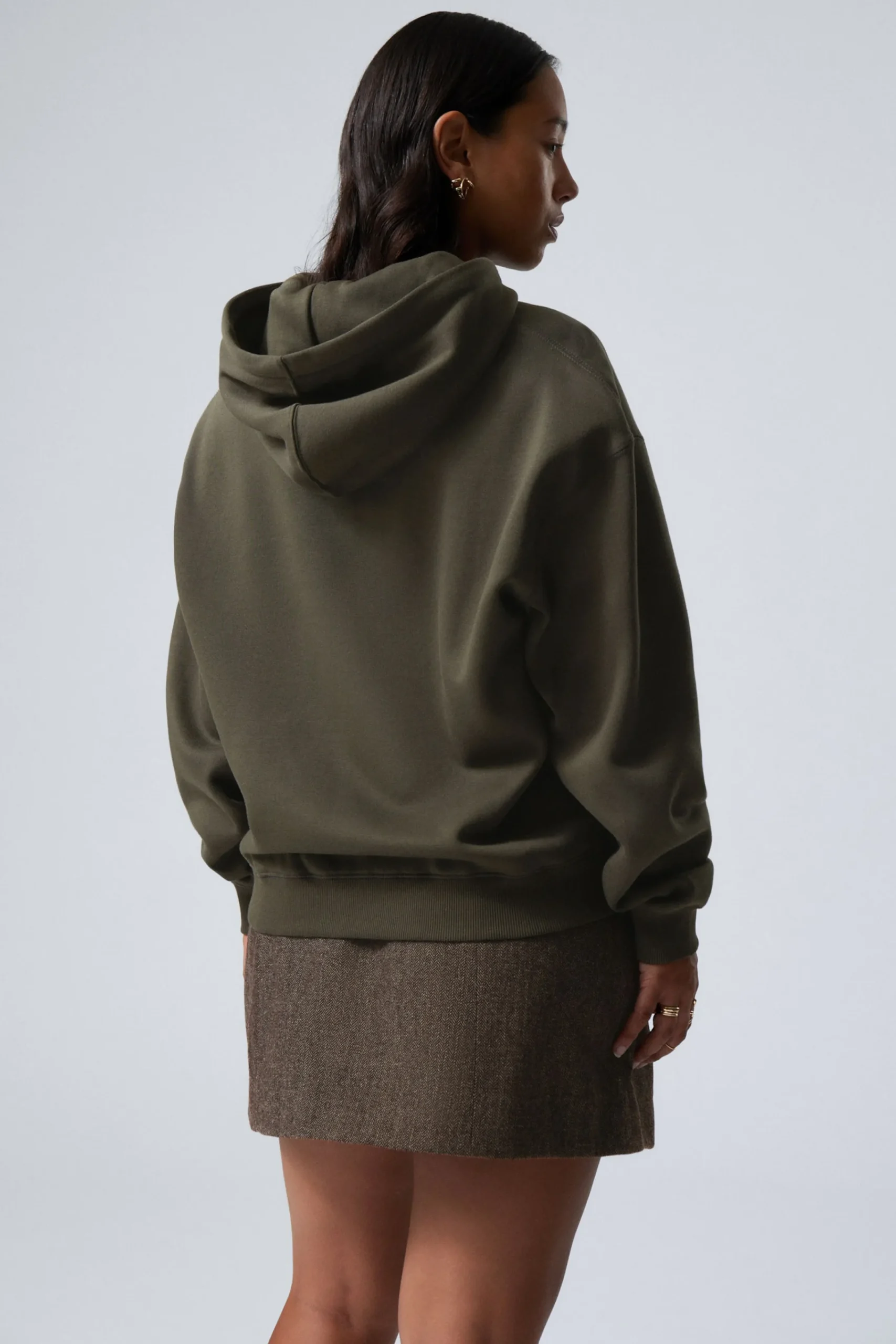essence_standard_huvtrja_3-3.webp Weekday Sweatshirts | Hoodies<ESSENCE STANDARD HUVTRÖJA