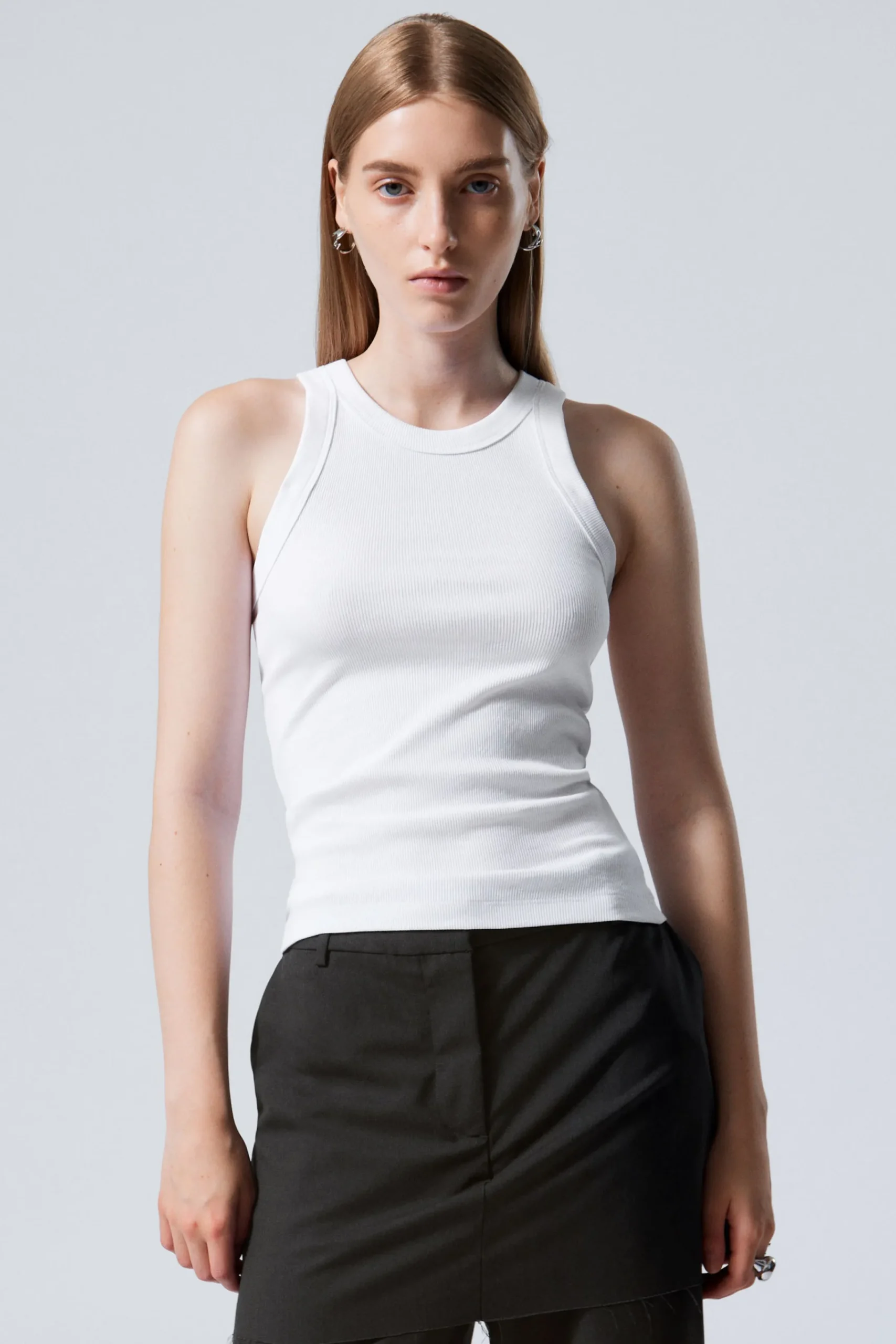 Weekday Basplagg | Toppar<FITTED RIB TANK TOP