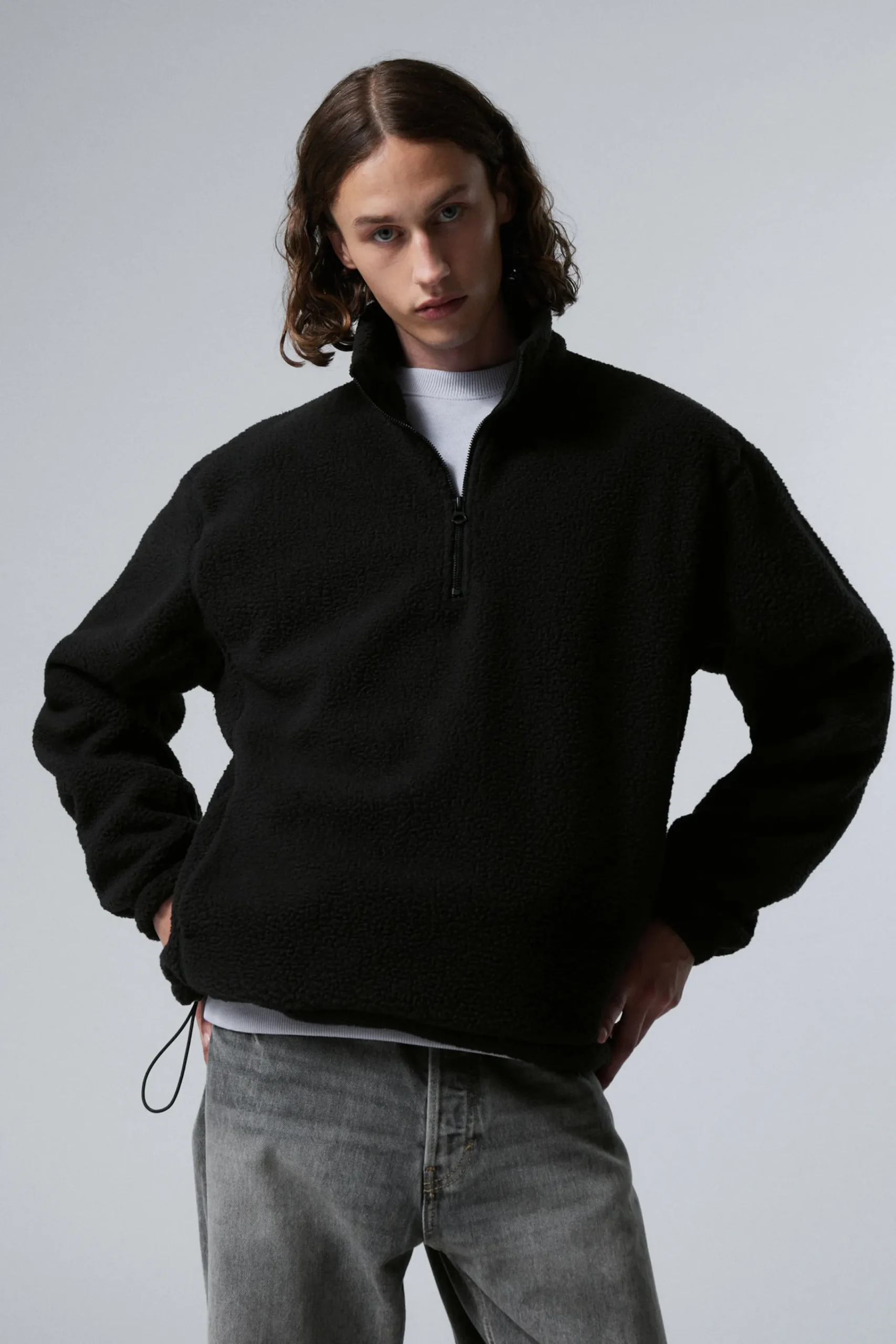 Weekday Sweatshirts<FLEECETRÖJA MED HALV DRAGKEDJA