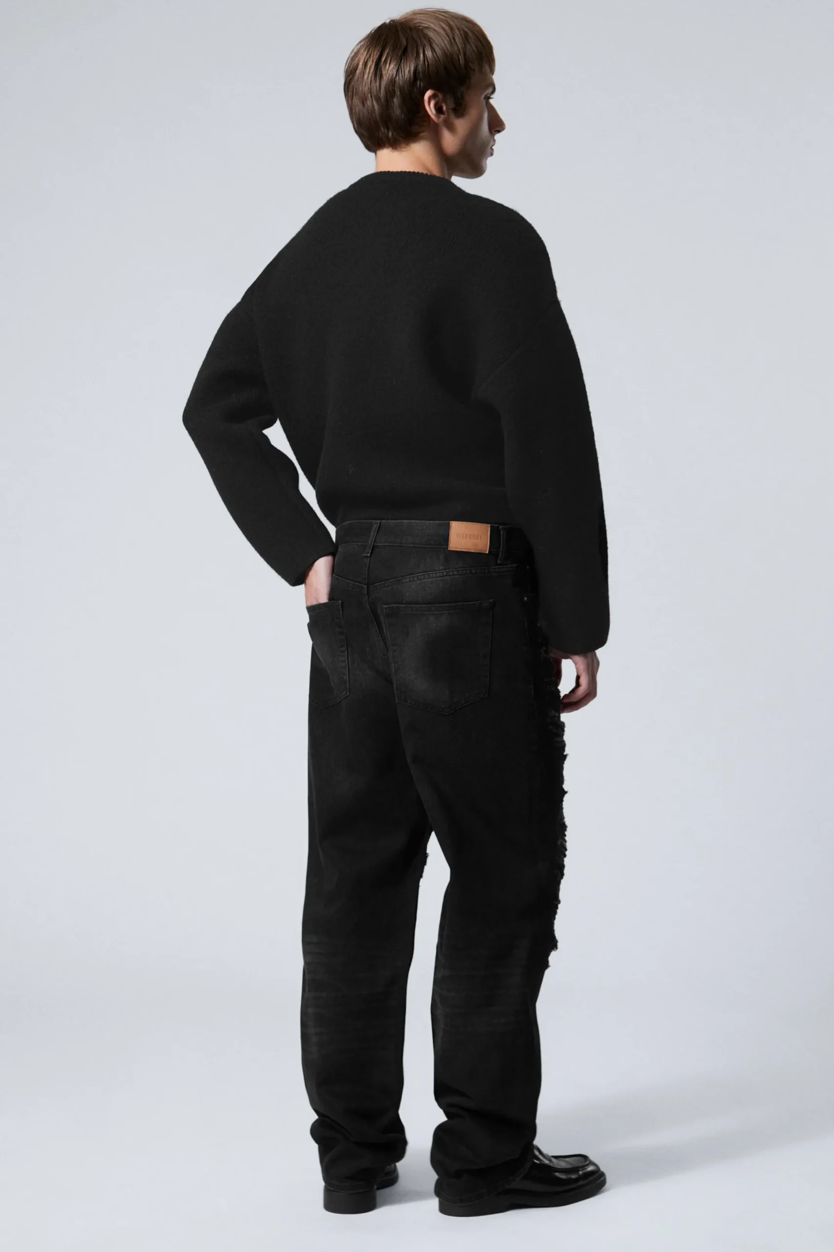 galaxy_lediga_raka_slitna_jeans_6.webp Weekday Jeans<GALAXY LEDIGA RAKA SLITNA JEANS