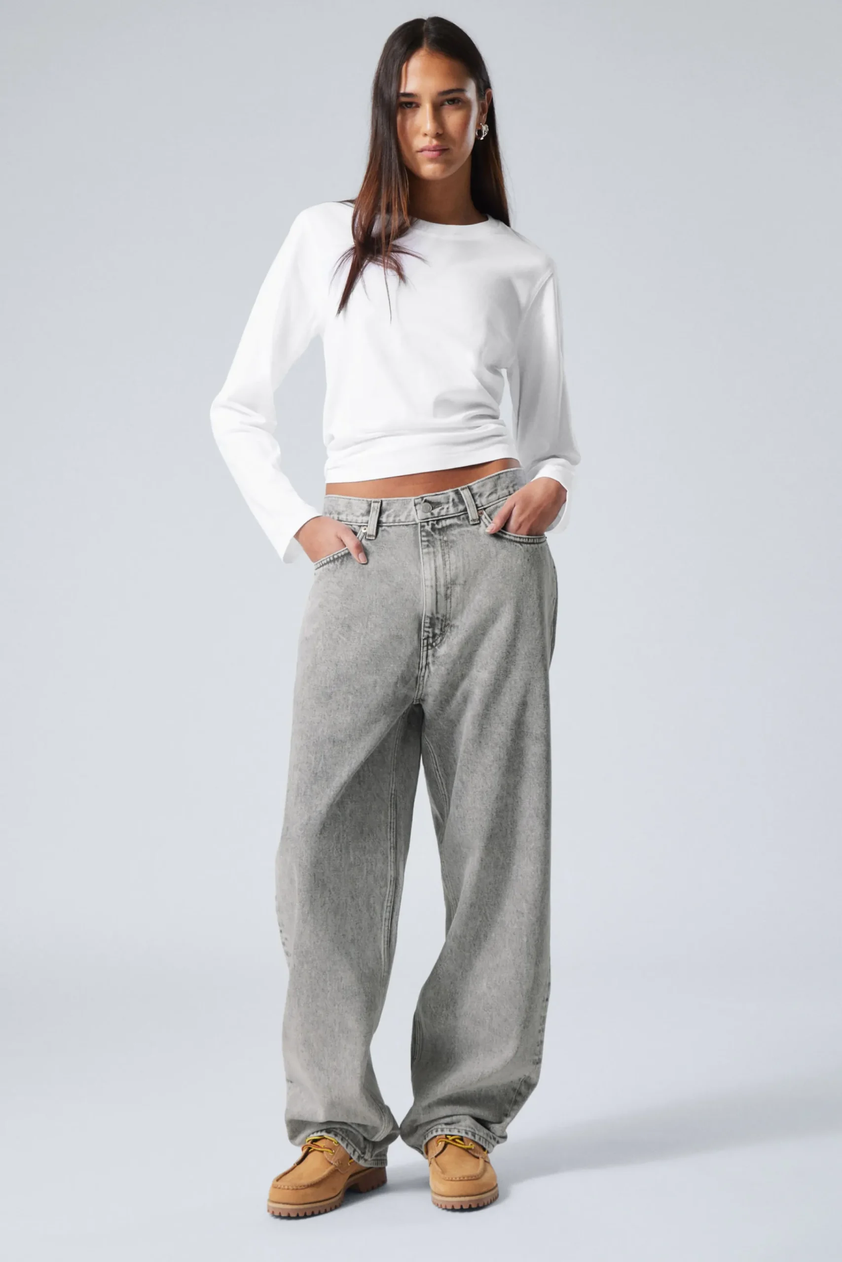 galaxy_loose_straight_leg_jeans_2-5.webp Weekday Jeans | Jeans<GALAXY LOOSE STRAIGHT LEG JEANS