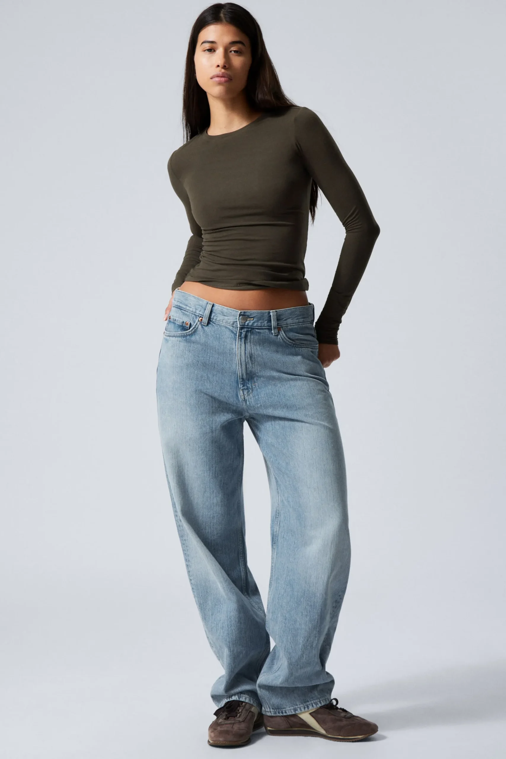 galaxy_loose_straight_leg_jeans_3-6.webp Weekday Jeans | Jeans<GALAXY LOOSE STRAIGHT LEG JEANS