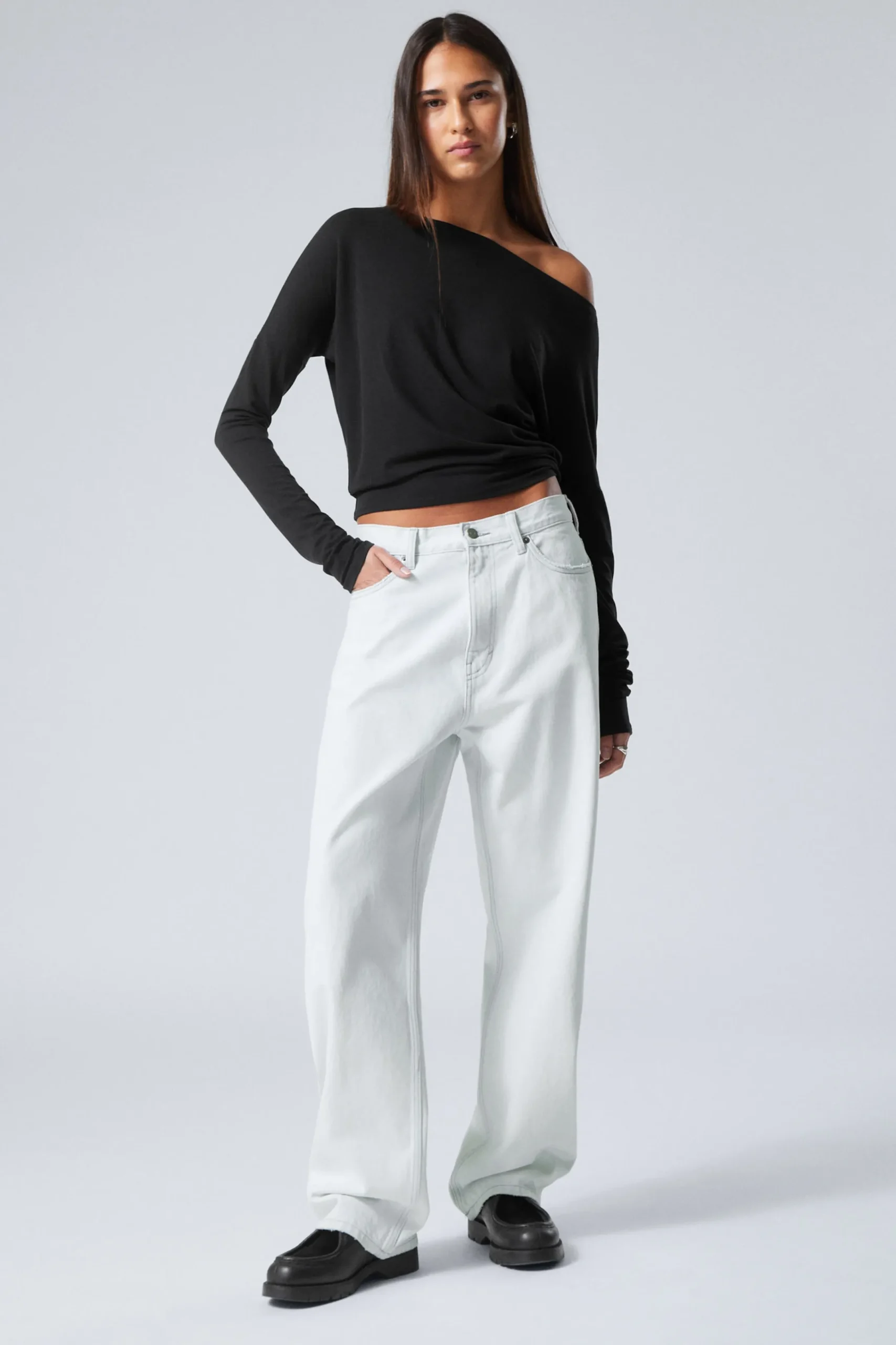 galaxy_loose_straight_leg_jeans_3-7.webp Weekday Jeans | Jeans<GALAXY LOOSE STRAIGHT LEG JEANS