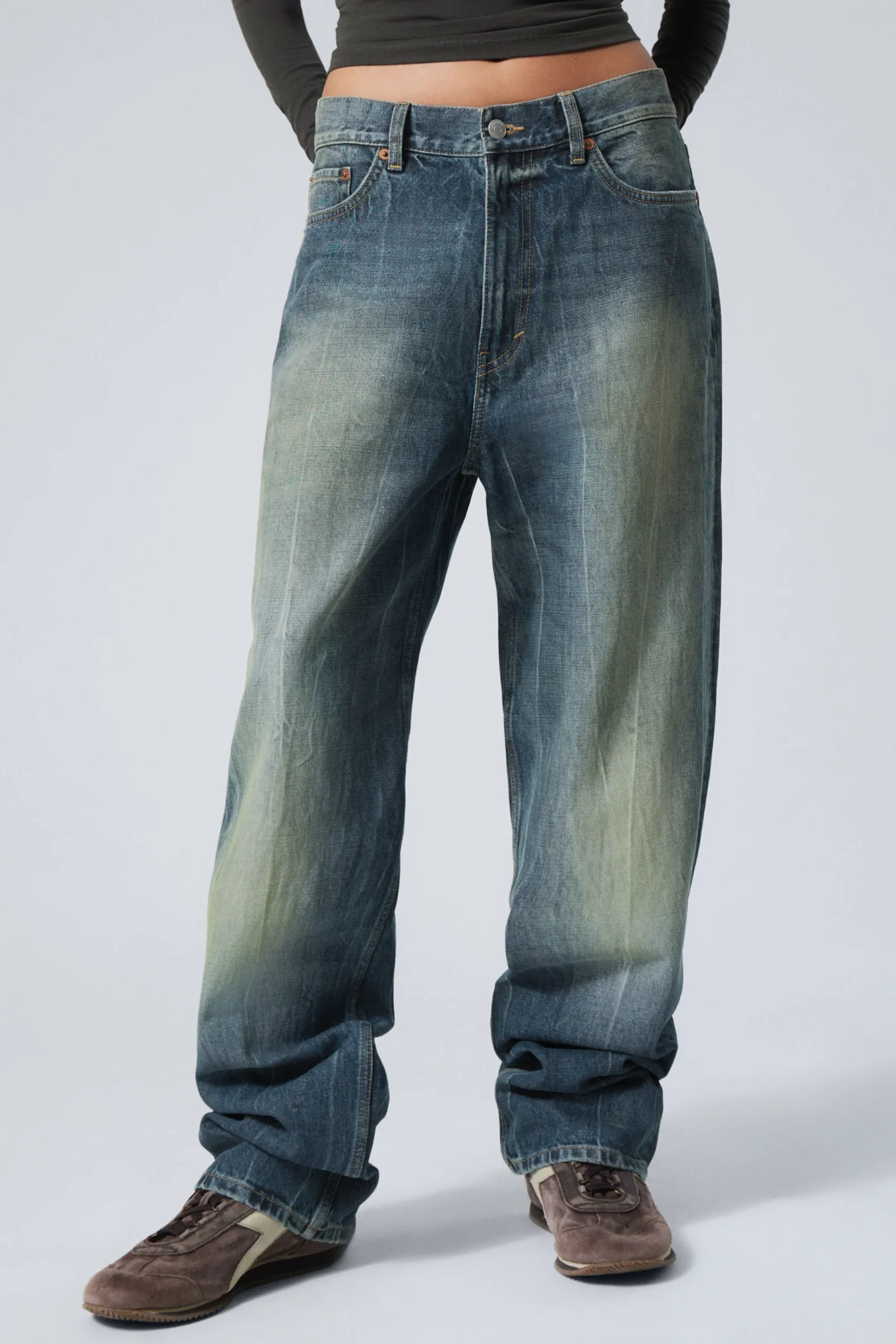galaxy_loose_straight_leg_jeans_4-8.webp Weekday Jeans | Jeans<GALAXY LOOSE STRAIGHT LEG JEANS