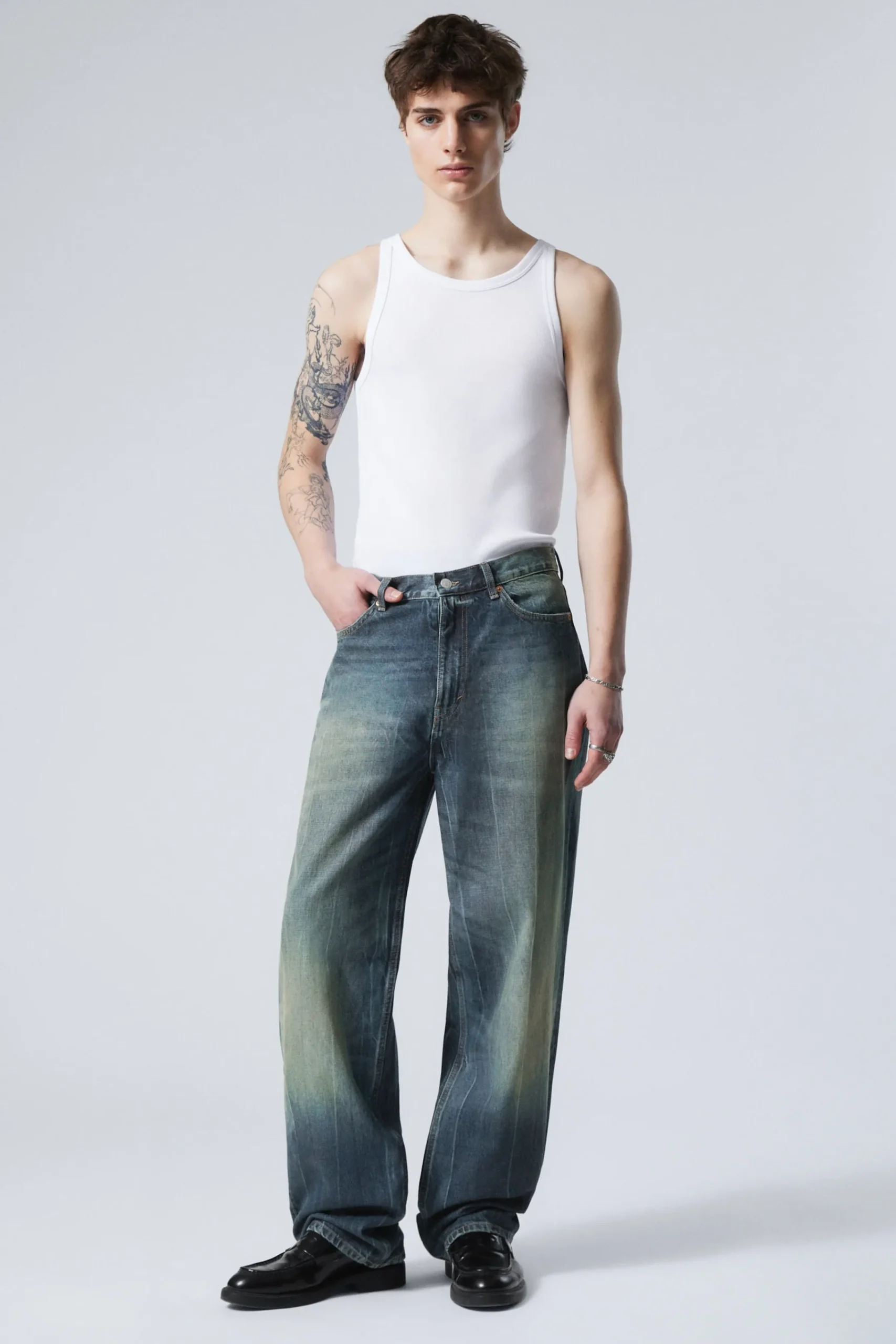 galaxy_loose_straight_leg_jeans_6-8.webp Weekday Jeans | Jeans<GALAXY LOOSE STRAIGHT LEG JEANS