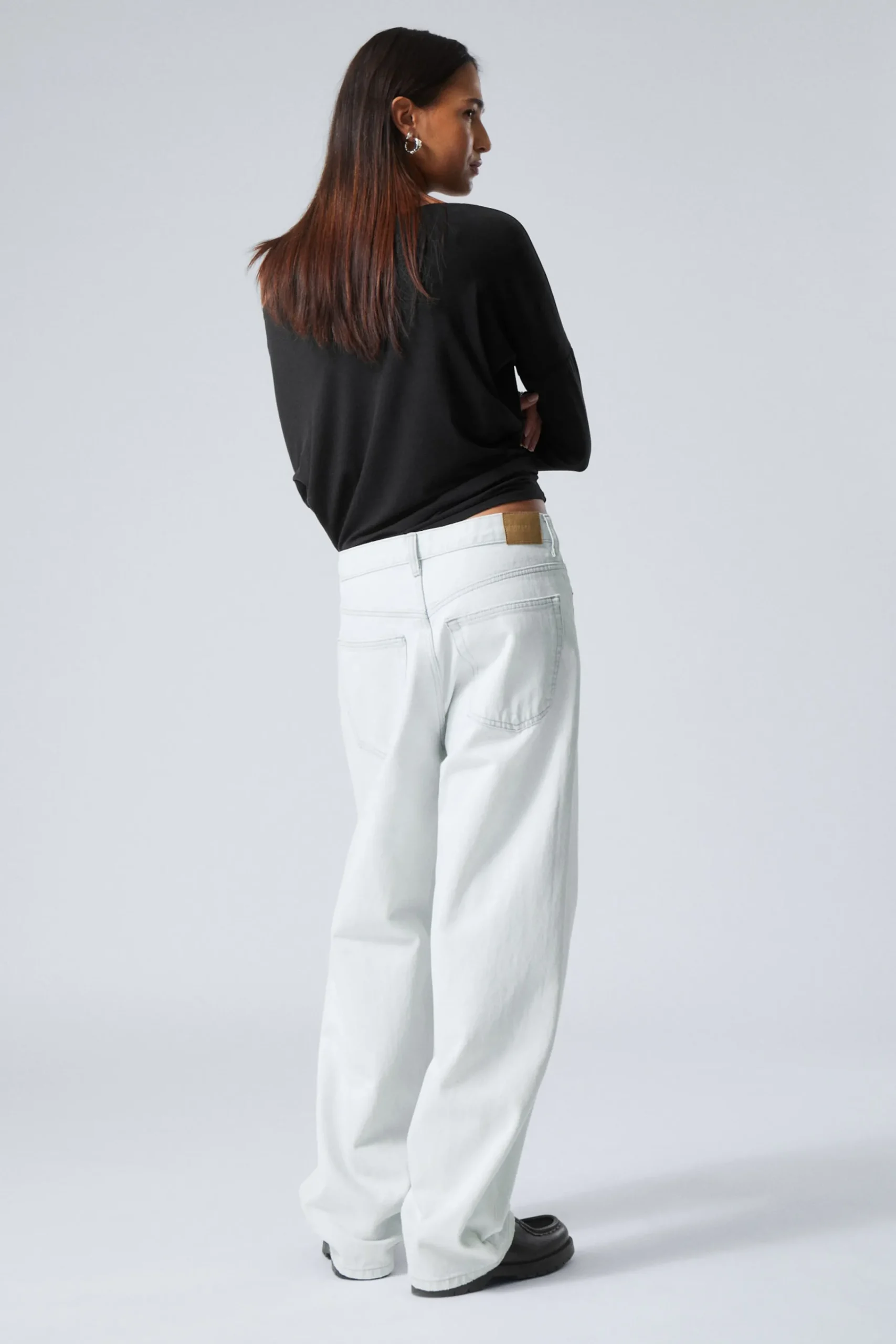 galaxy_loose_straight_leg_jeans_7-6.webp Weekday Jeans | Jeans<GALAXY LOOSE STRAIGHT LEG JEANS