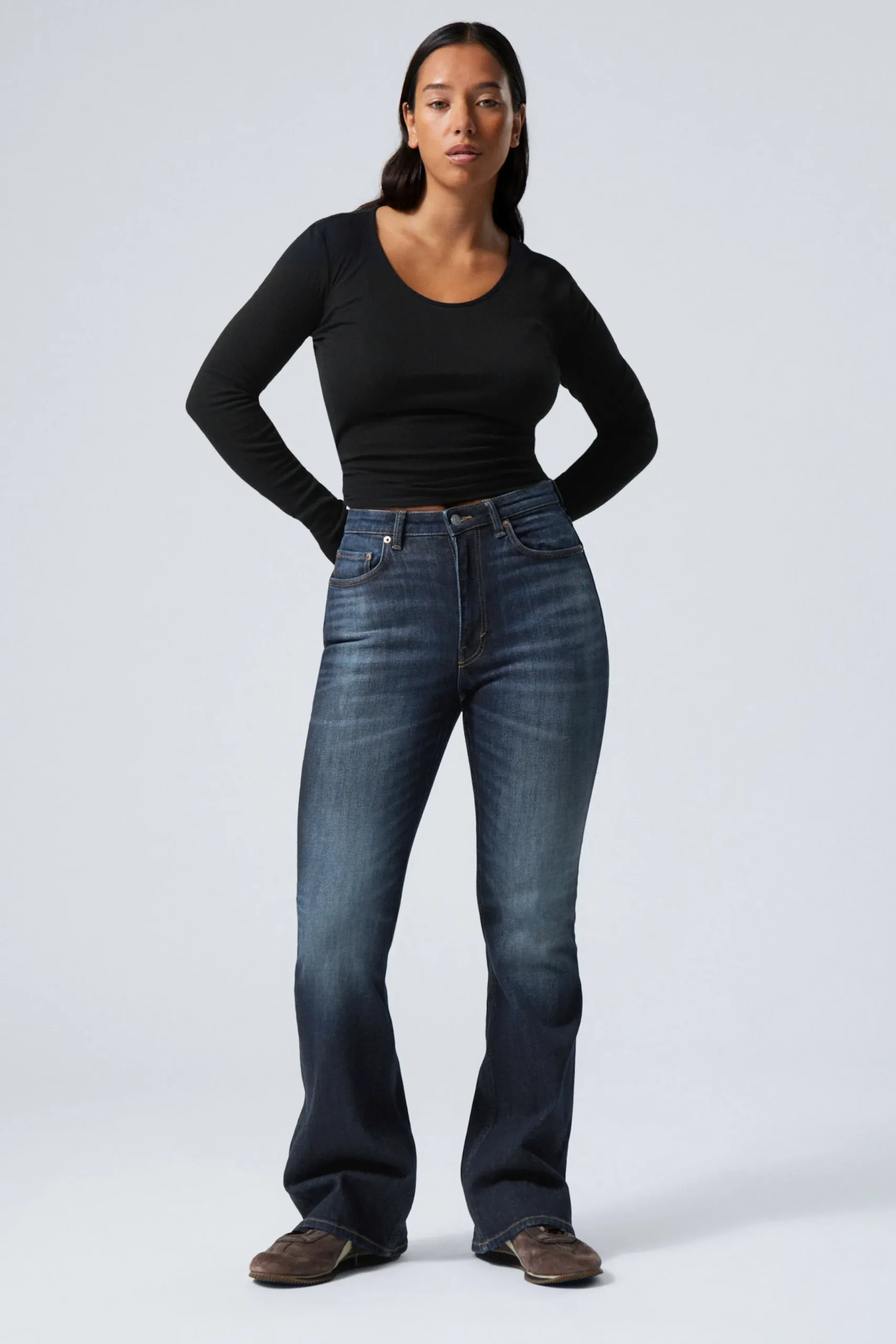 Weekday Jeans<GLOW CURVE HIGH WAIST REGULAR FLARED LEG JEANS