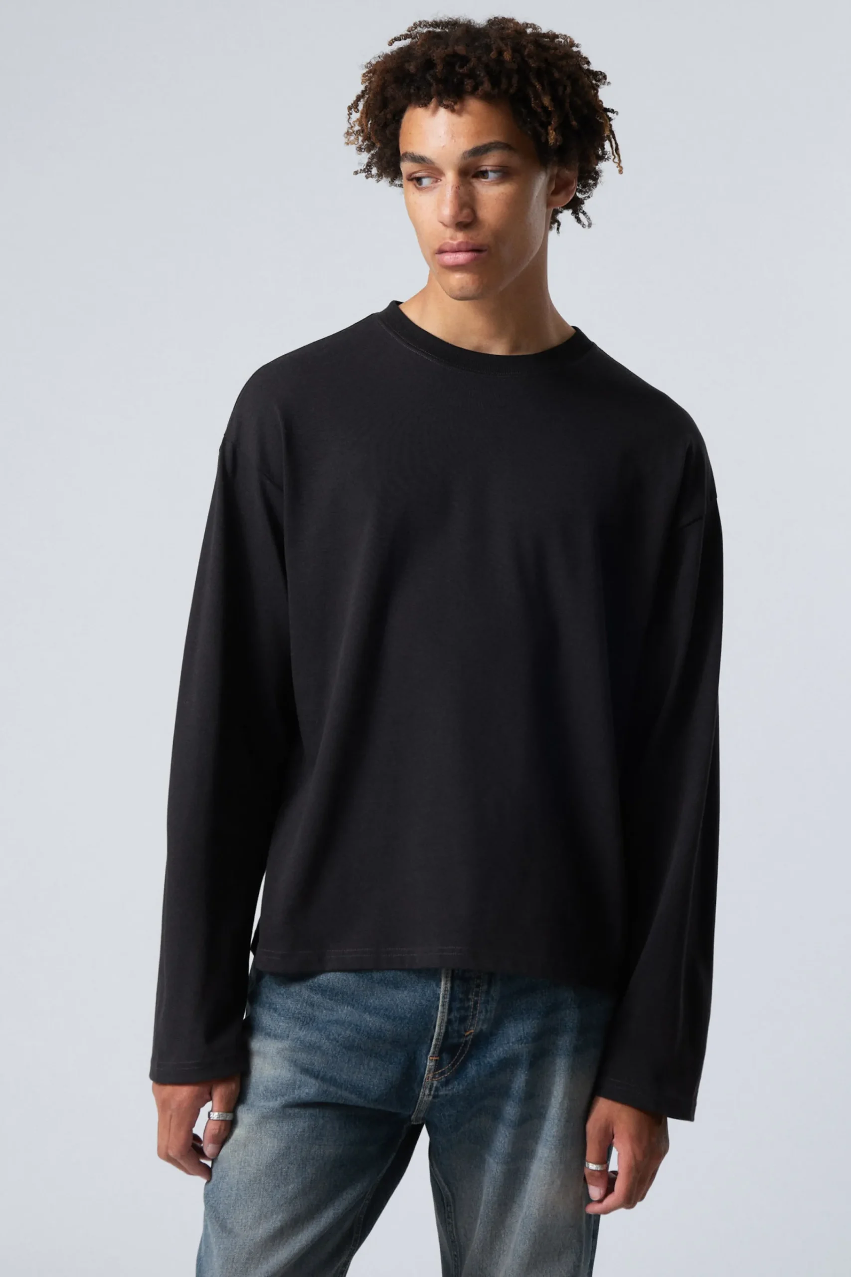 Weekday Basplagg | T-Shirtar & Toppar<GREAT BOXIG LÅNGÄRMAD T-SHIRT