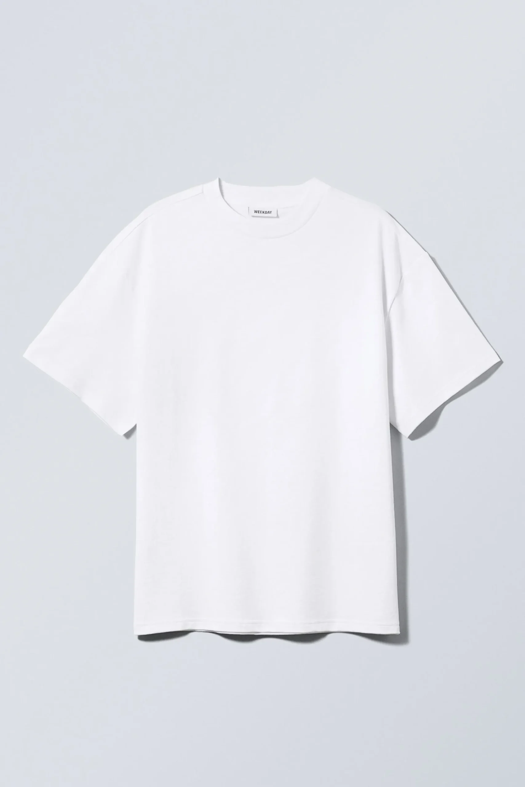 great_oversized_kraftig_tshirt_2-1.webp Weekday Basplagg | T-Shirtar & Toppar<GREAT OVERSIZED KRAFTIG T-SHIRT