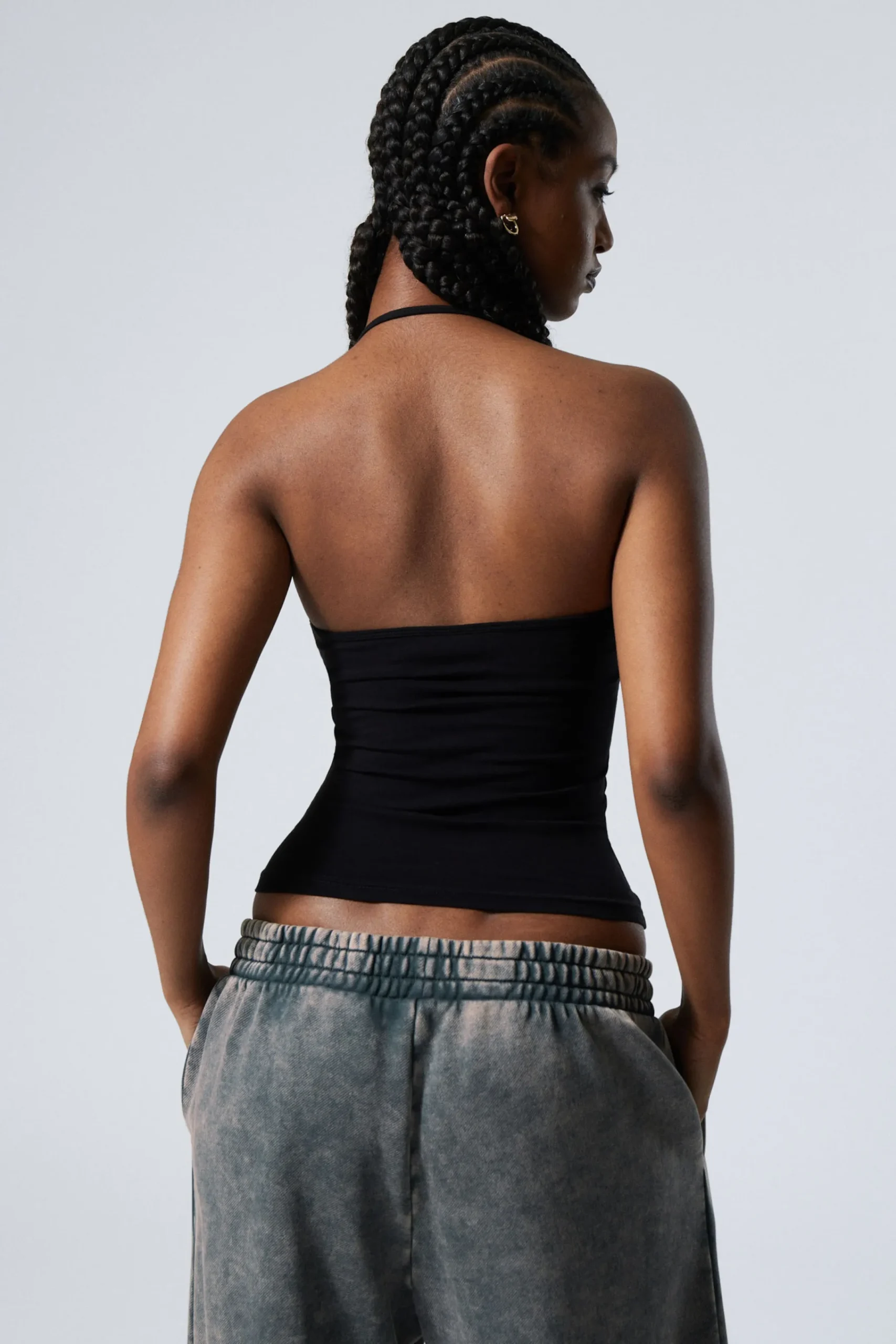 halterlinne_3.webp Weekday Toppar<HALTER-LINNE