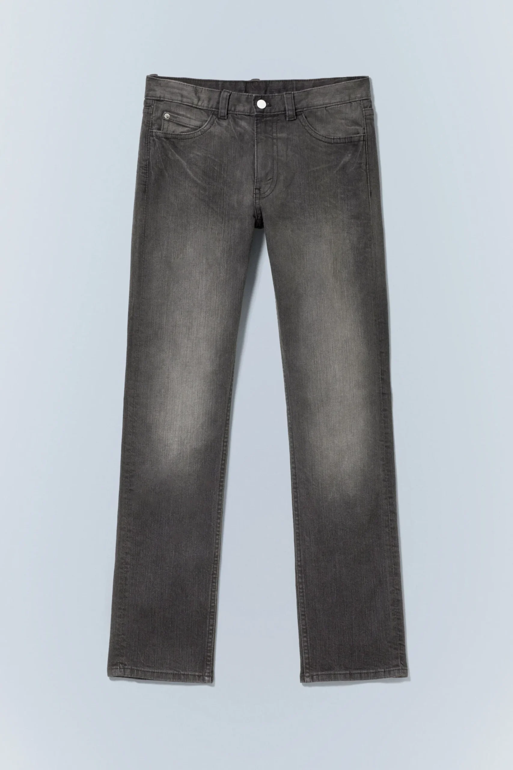 issue_low_waist_slim_tapered_jeans_2.webp Weekday Jeans<ISSUE LOW WAIST SLIM TAPERED JEANS