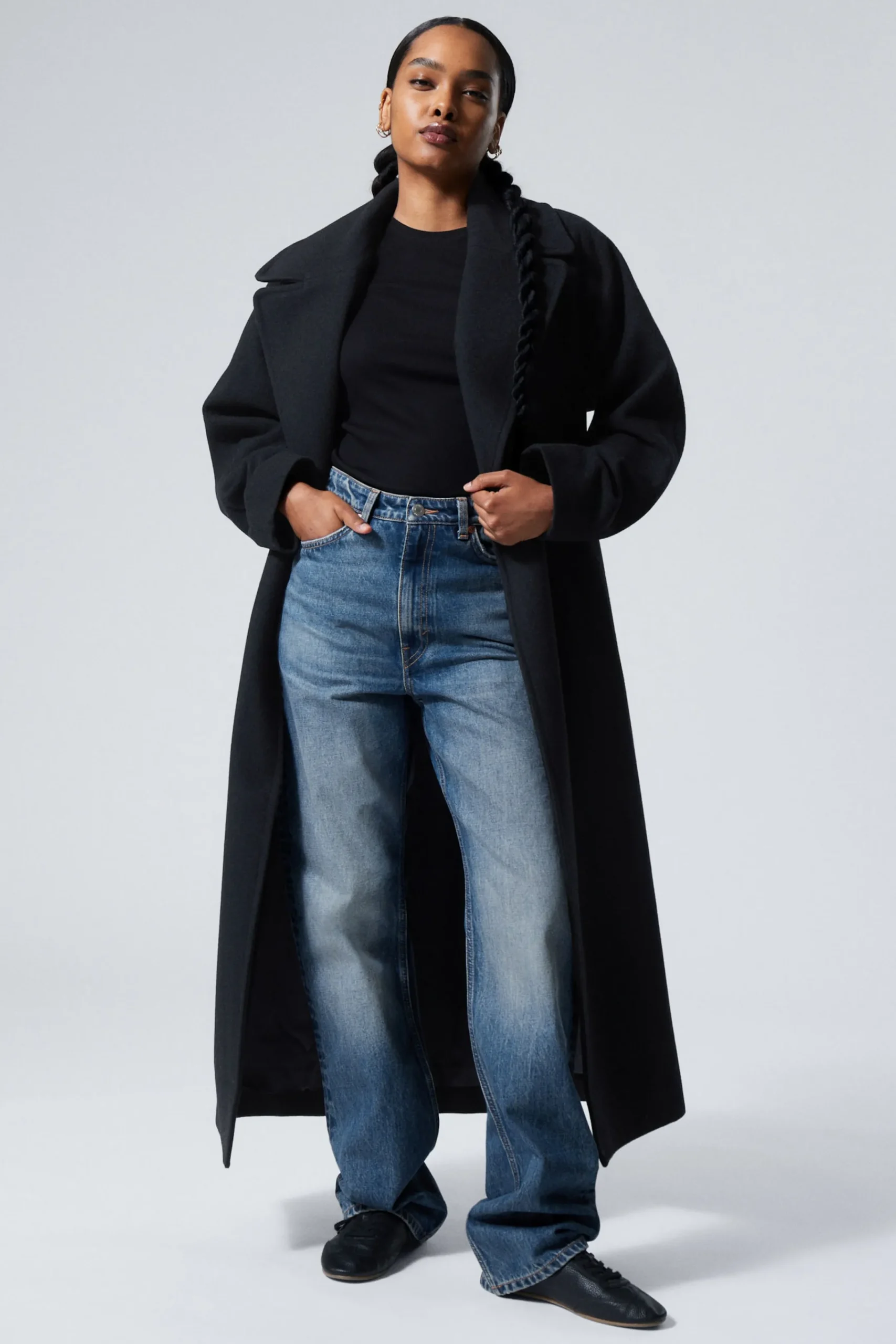kia_oversized_kappa_i_ullblandning_2-2.webp Weekday Jackor & Kappor<KIA OVERSIZED KAPPA I ULLBLANDNING