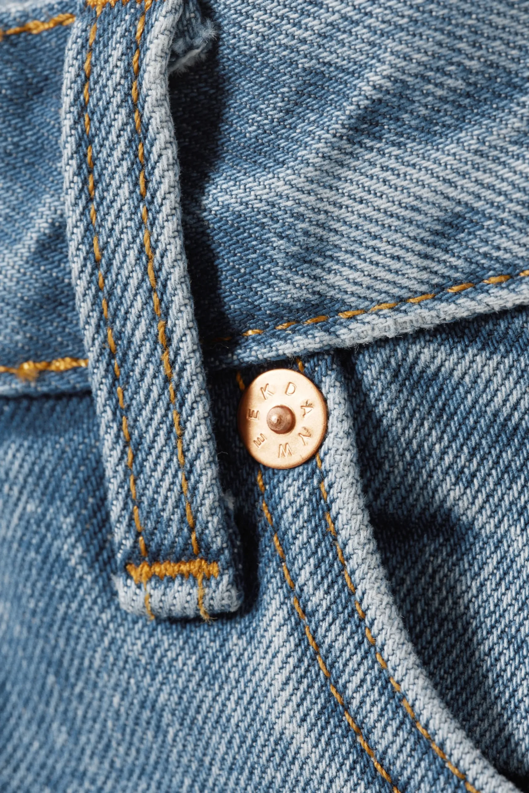 klean_regular_straight_leg_jeans_1-3.webp Weekday Jeans<KLEAN REGULAR STRAIGHT LEG JEANS
