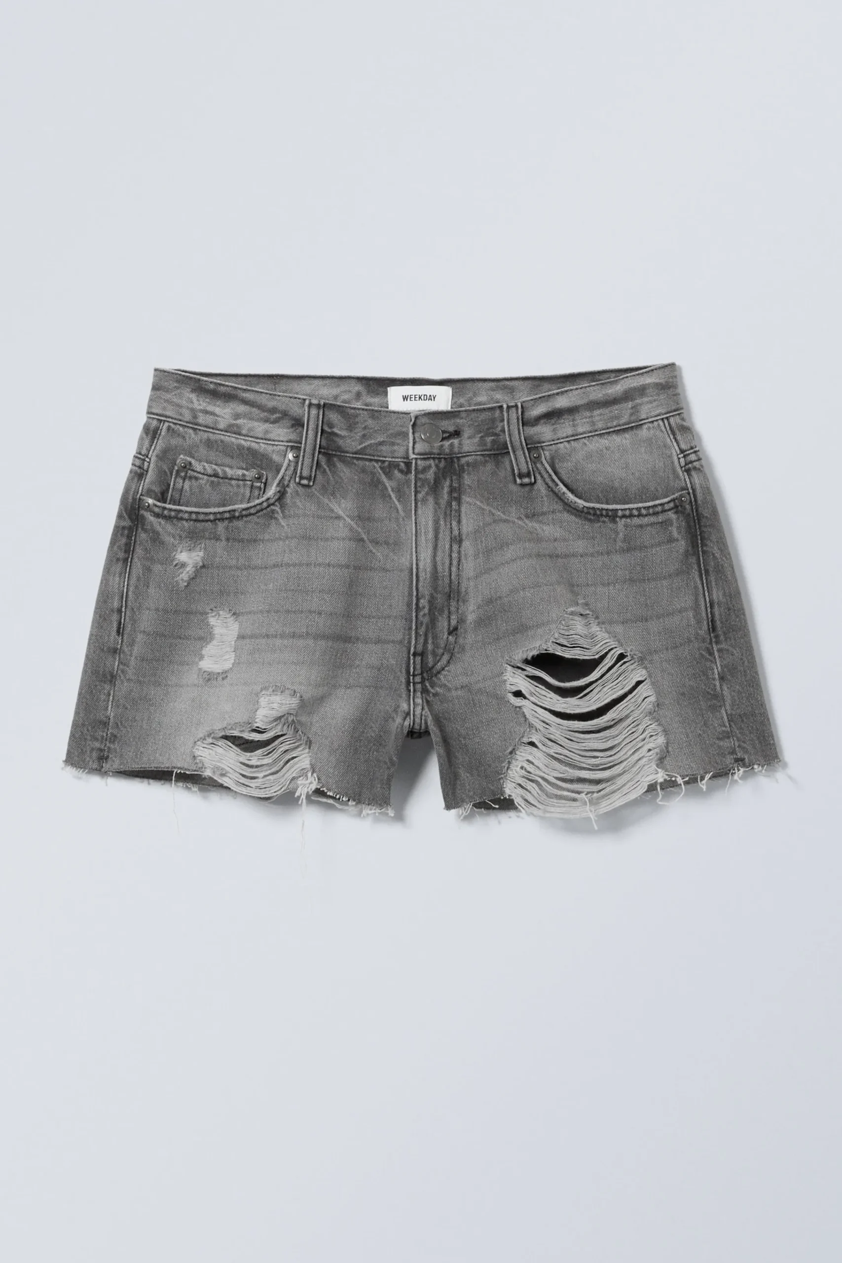 Weekday Shorts<KORTA SLITNA JEANSSHORTS