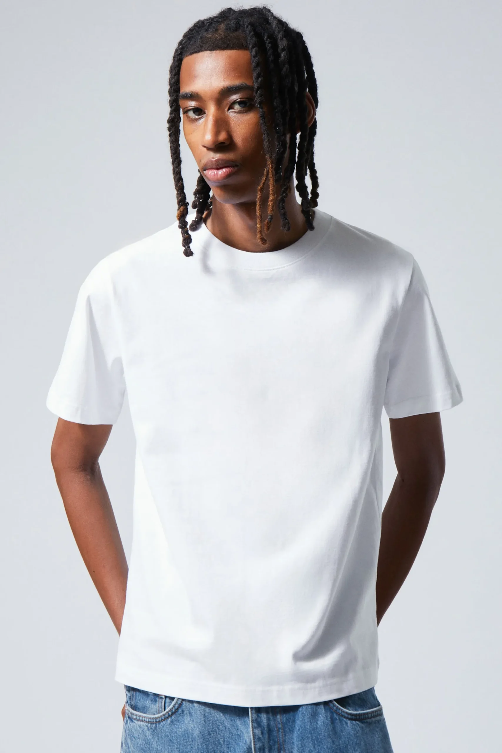 Weekday Basplagg | T-Shirtar & Toppar<KRAFTIG KORT BOXIG T-SHIRT