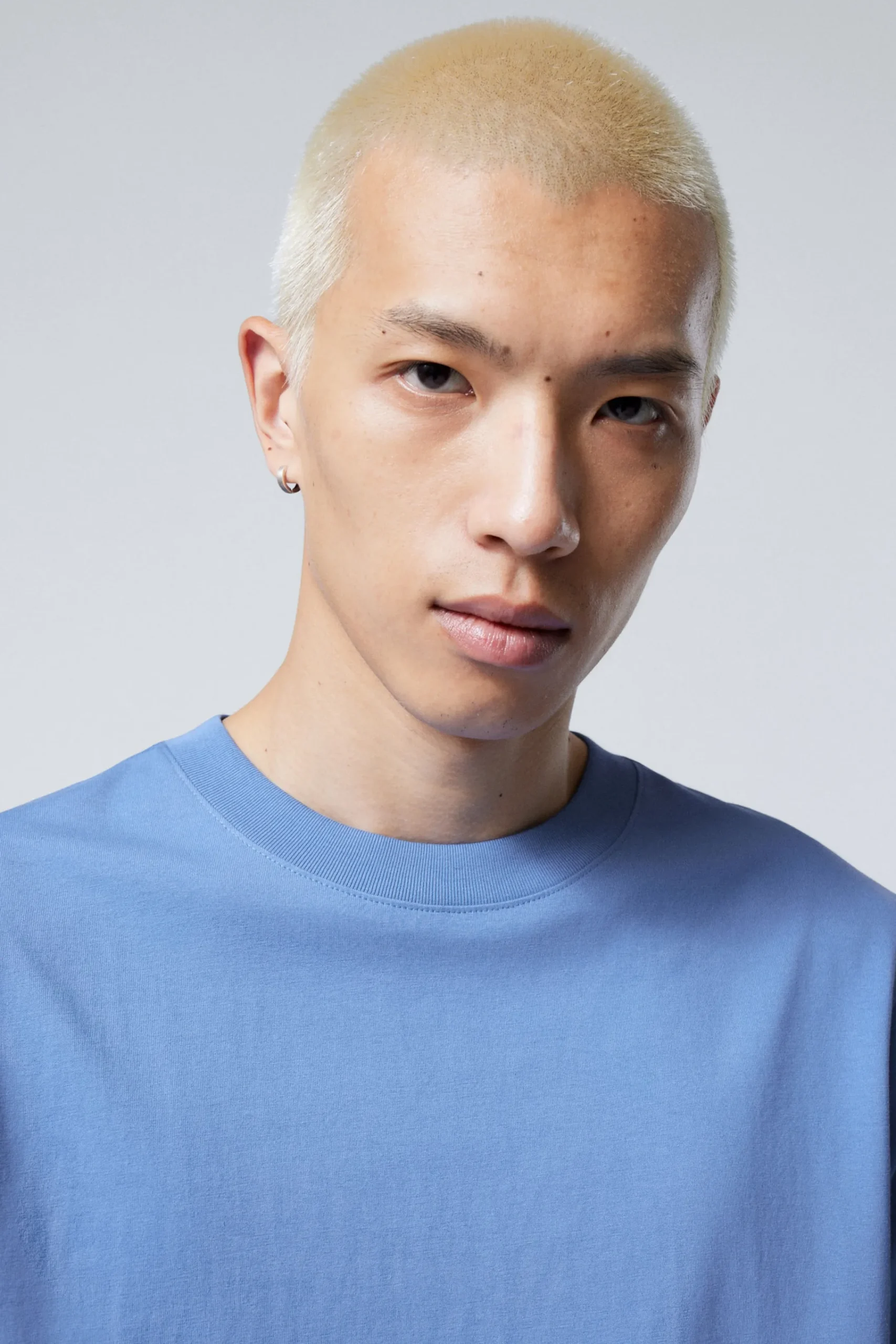 Weekday Basplagg | T-Shirtar & Toppar<KRAFTIG KORT BOXIG T-SHIRT