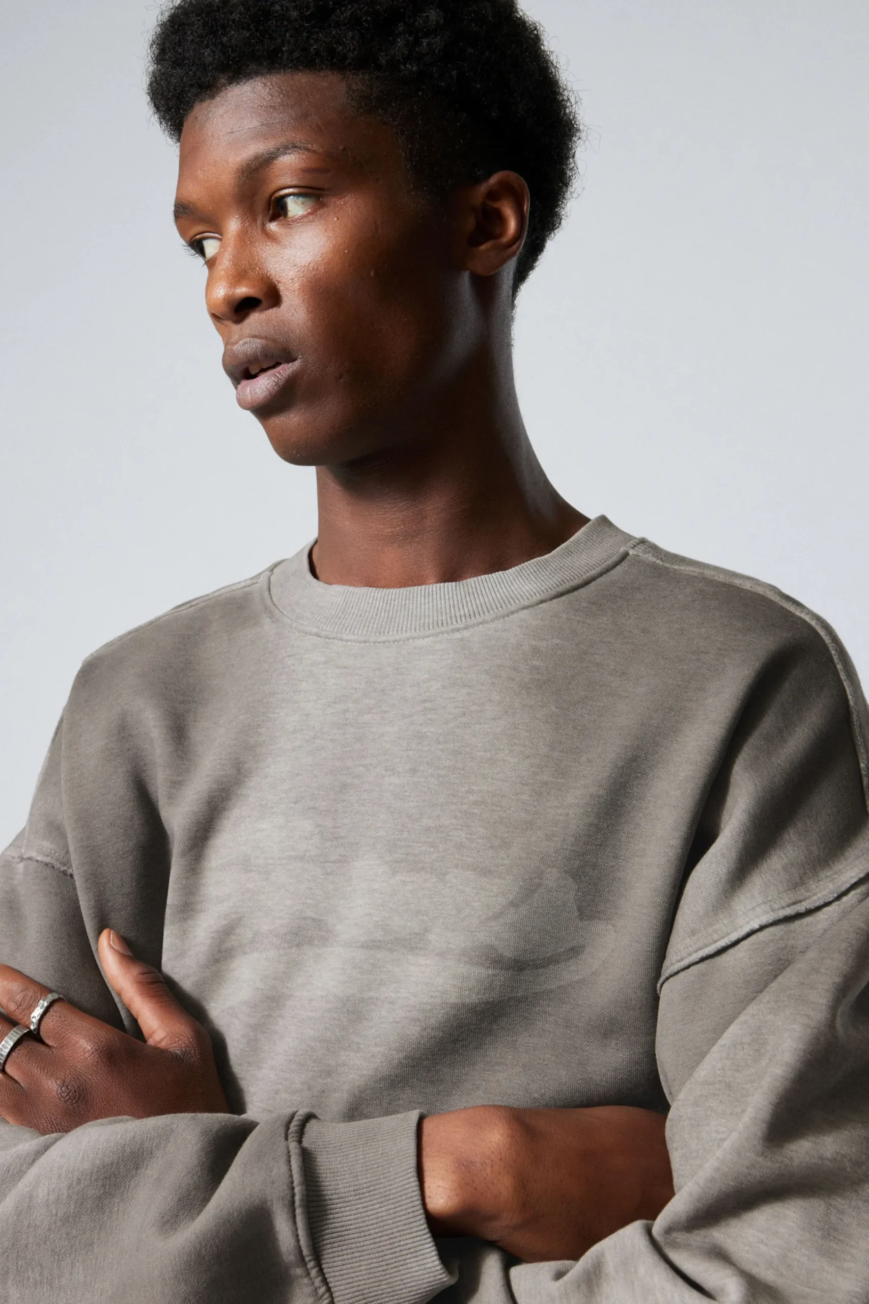 Weekday Graphics | Sweatshirts<LEDIG GRAFISK SWEATSHIRT