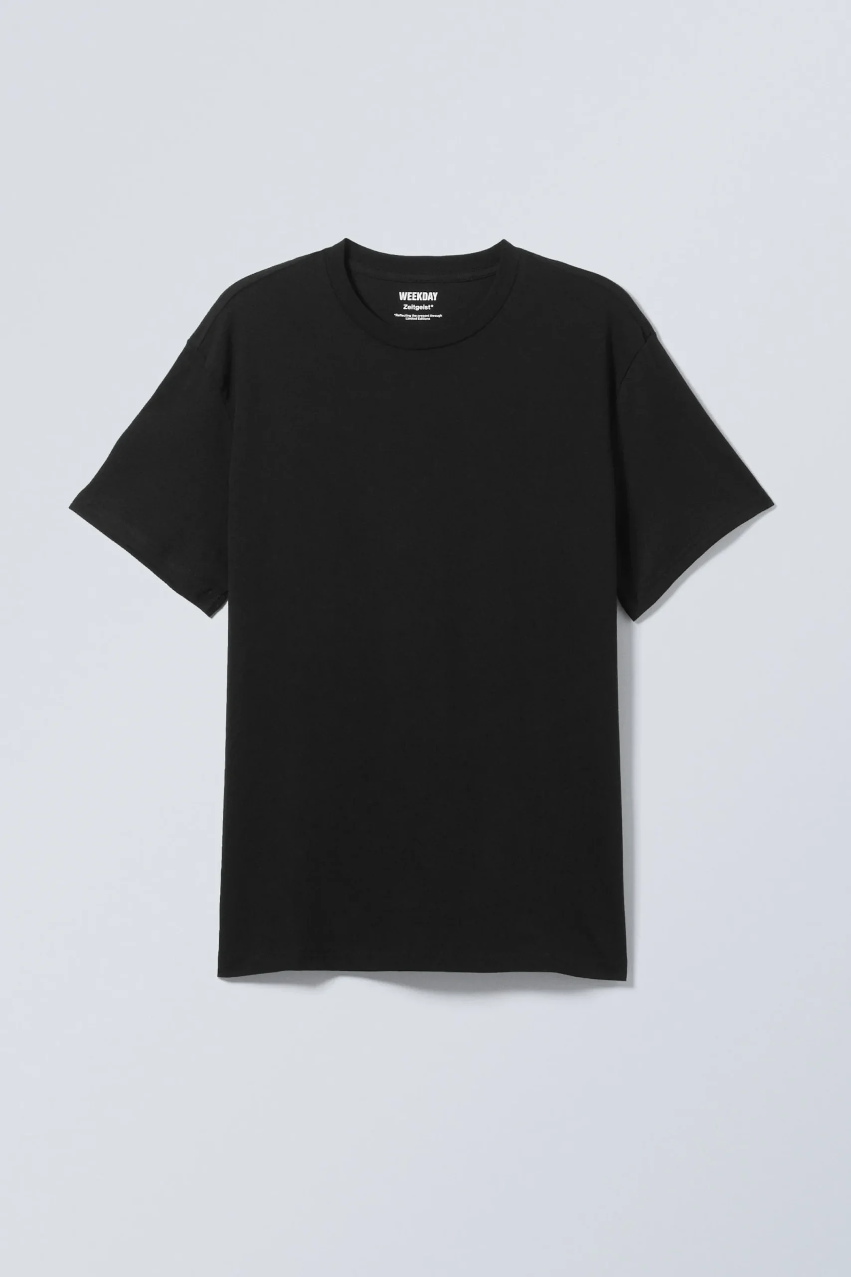 Weekday Basplagg | T-Shirtar & Toppar<LEDIG KORTÄRMAD T-SHIRT