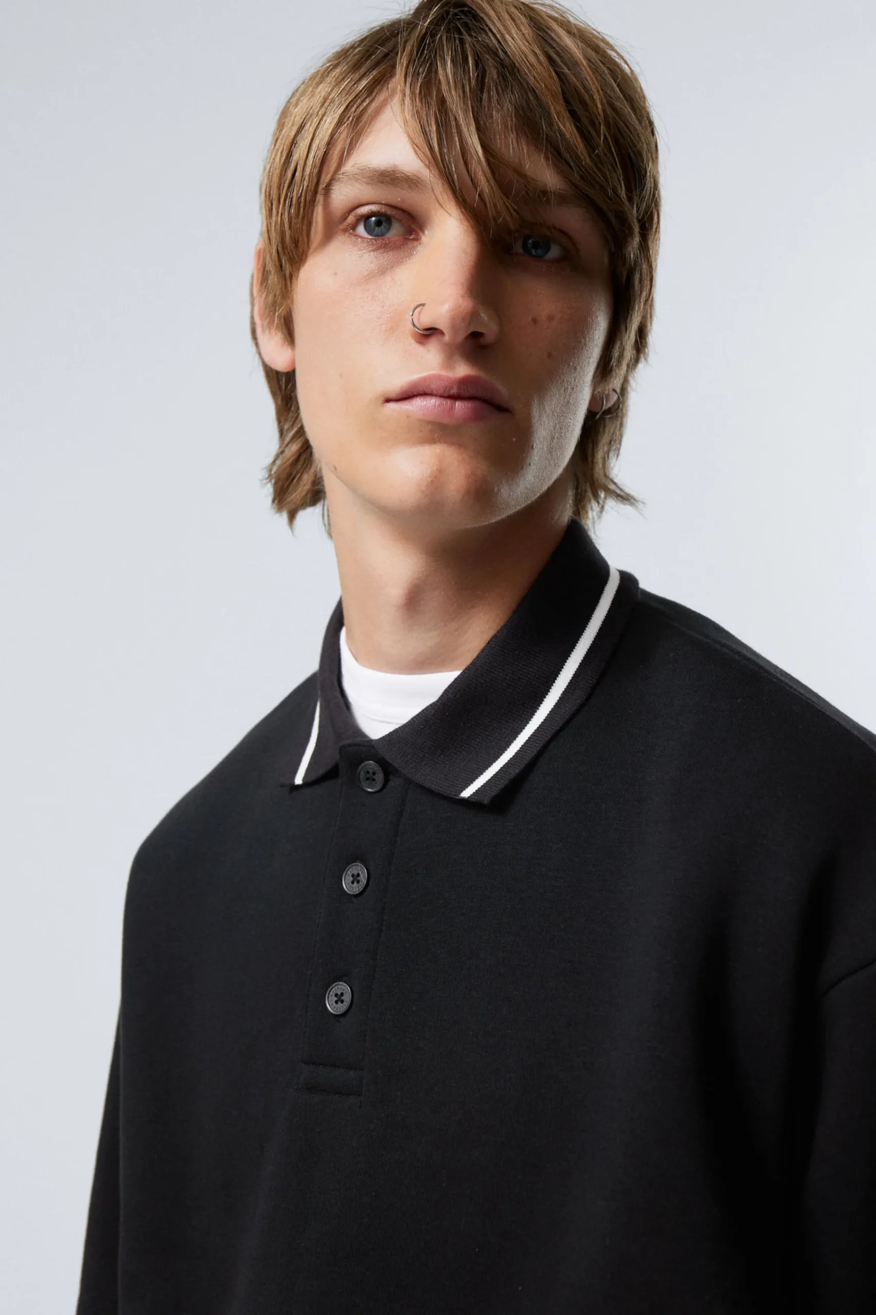 Weekday Stickat<LEDIG POLO-SWEATSHIRT