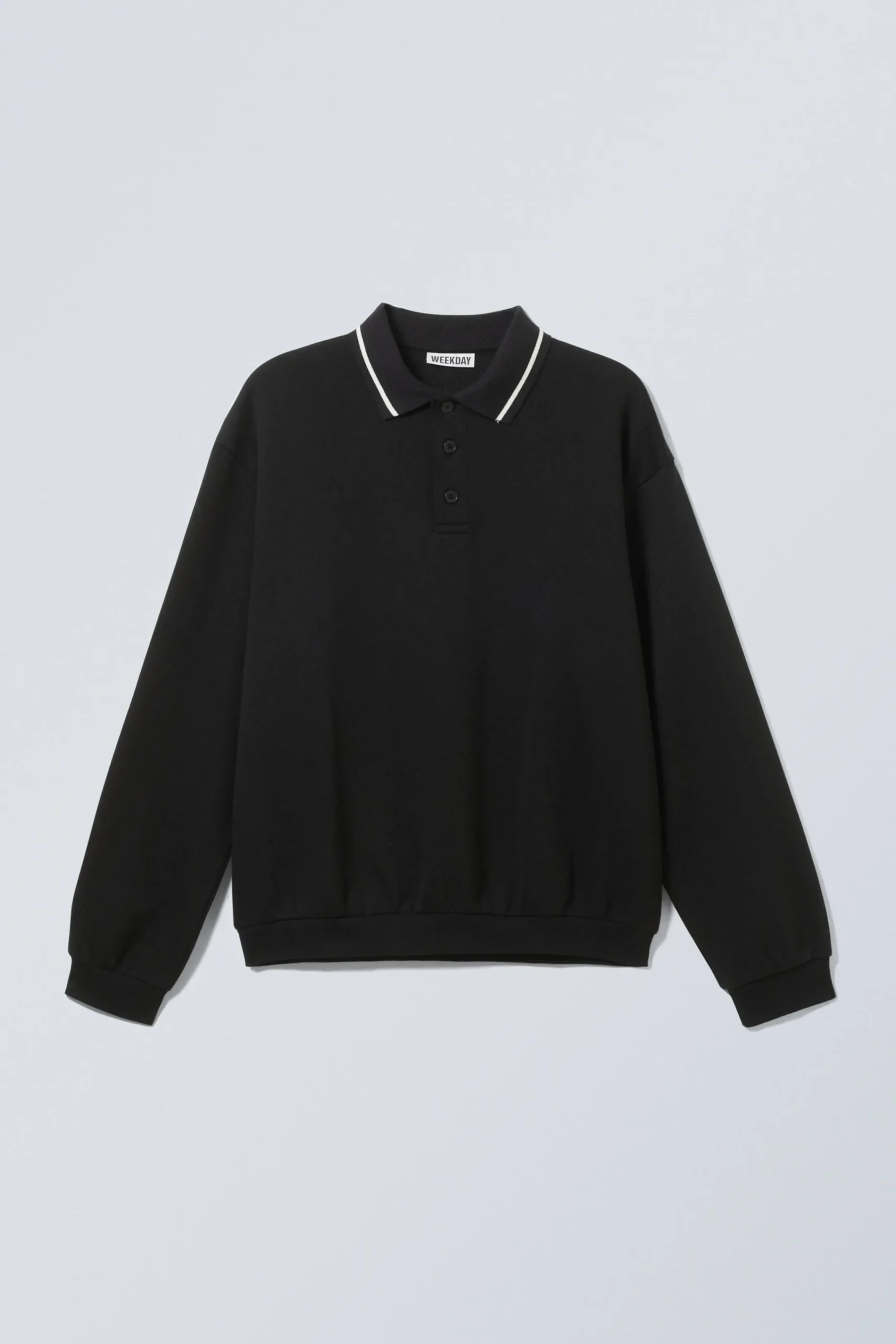 ledig_polosweatshirt_2.webp Weekday Stickat<LEDIG POLO-SWEATSHIRT