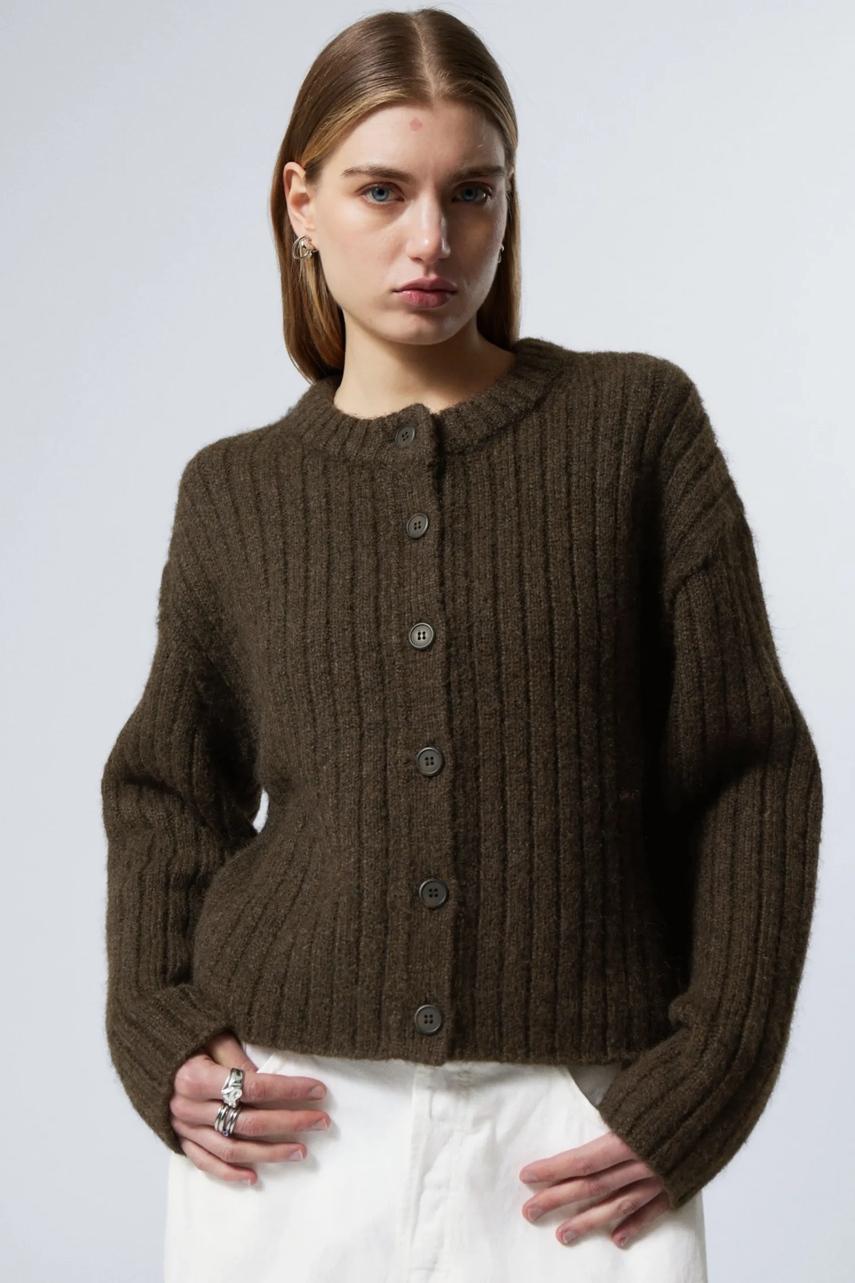 Weekday Stickat<LEDIG STICKAD CARDIGAN